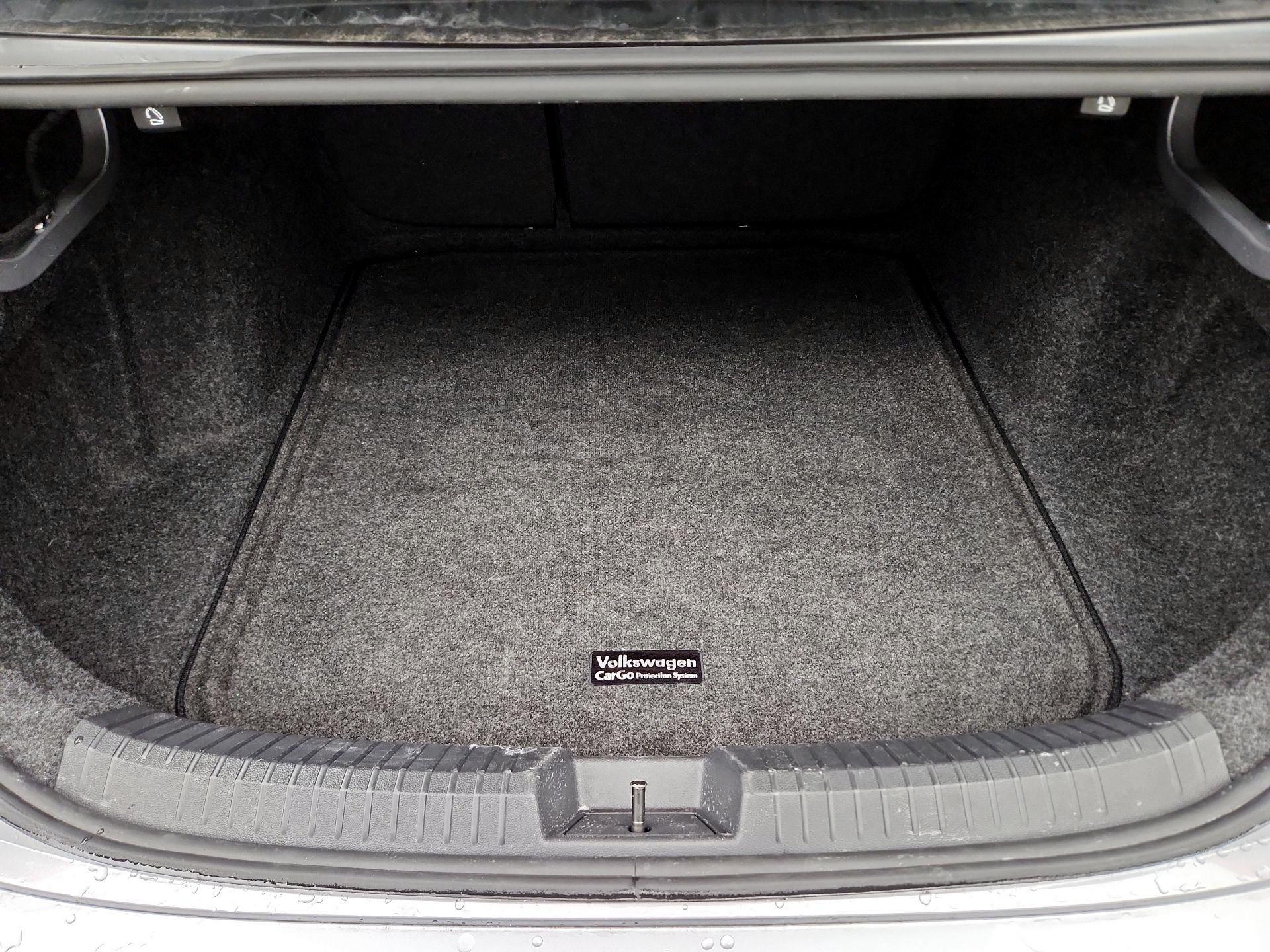 Thumbnail: 2020 Volkswagen Jetta - 20