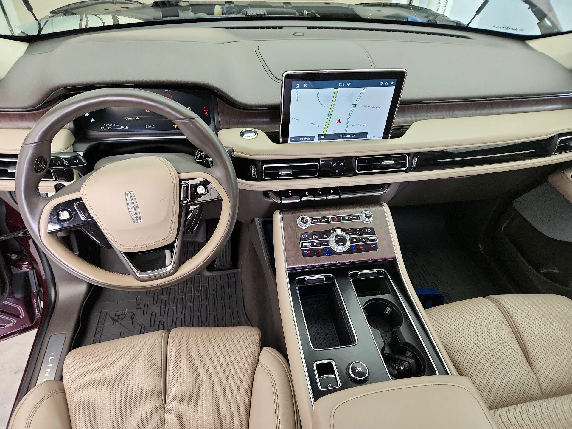 Thumbnail: 2020 Lincoln Aviator - 9