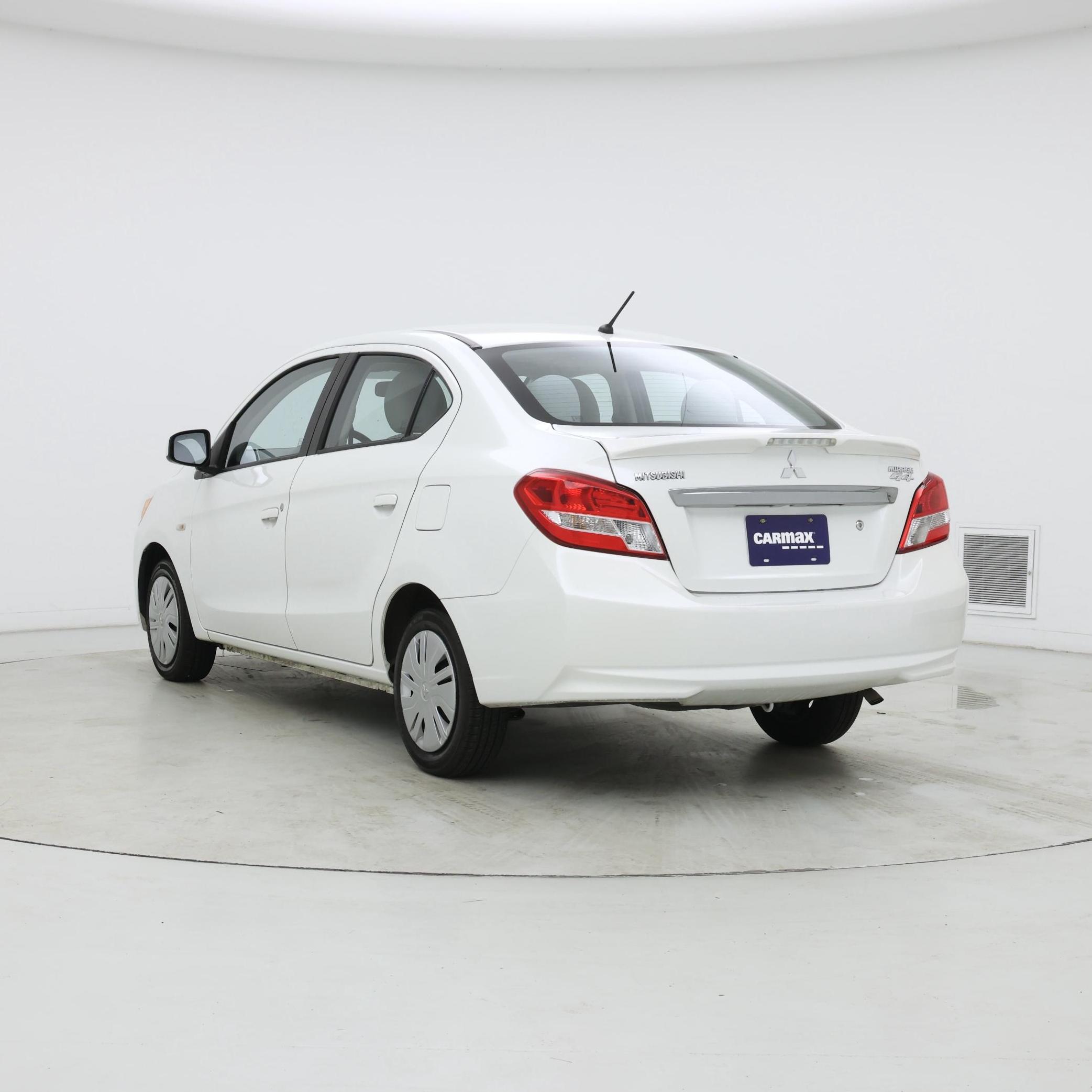 Thumbnail: 2017 Mitsubishi Mirage G4 - 2