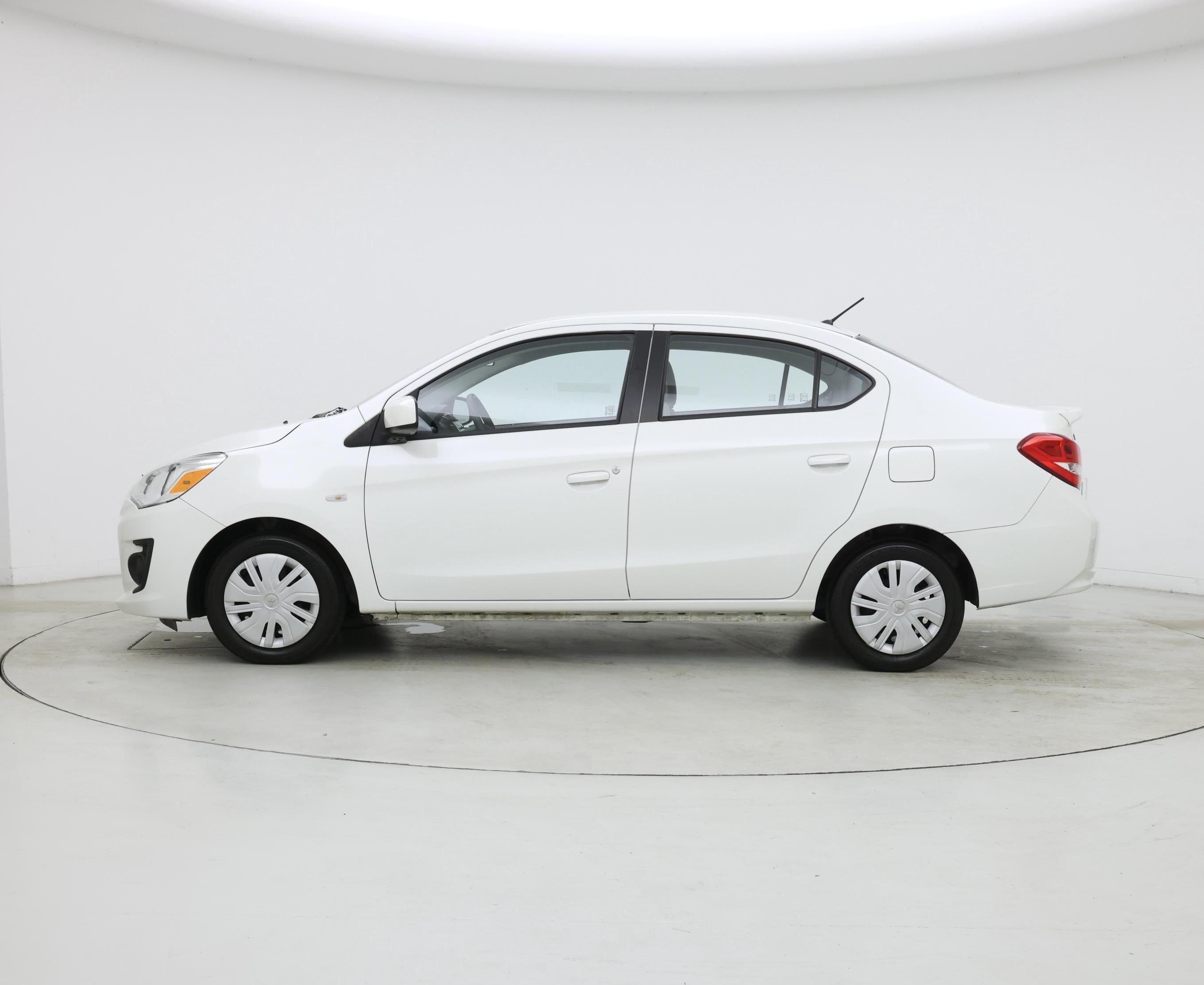 Thumbnail: 2017 Mitsubishi Mirage G4 - 3