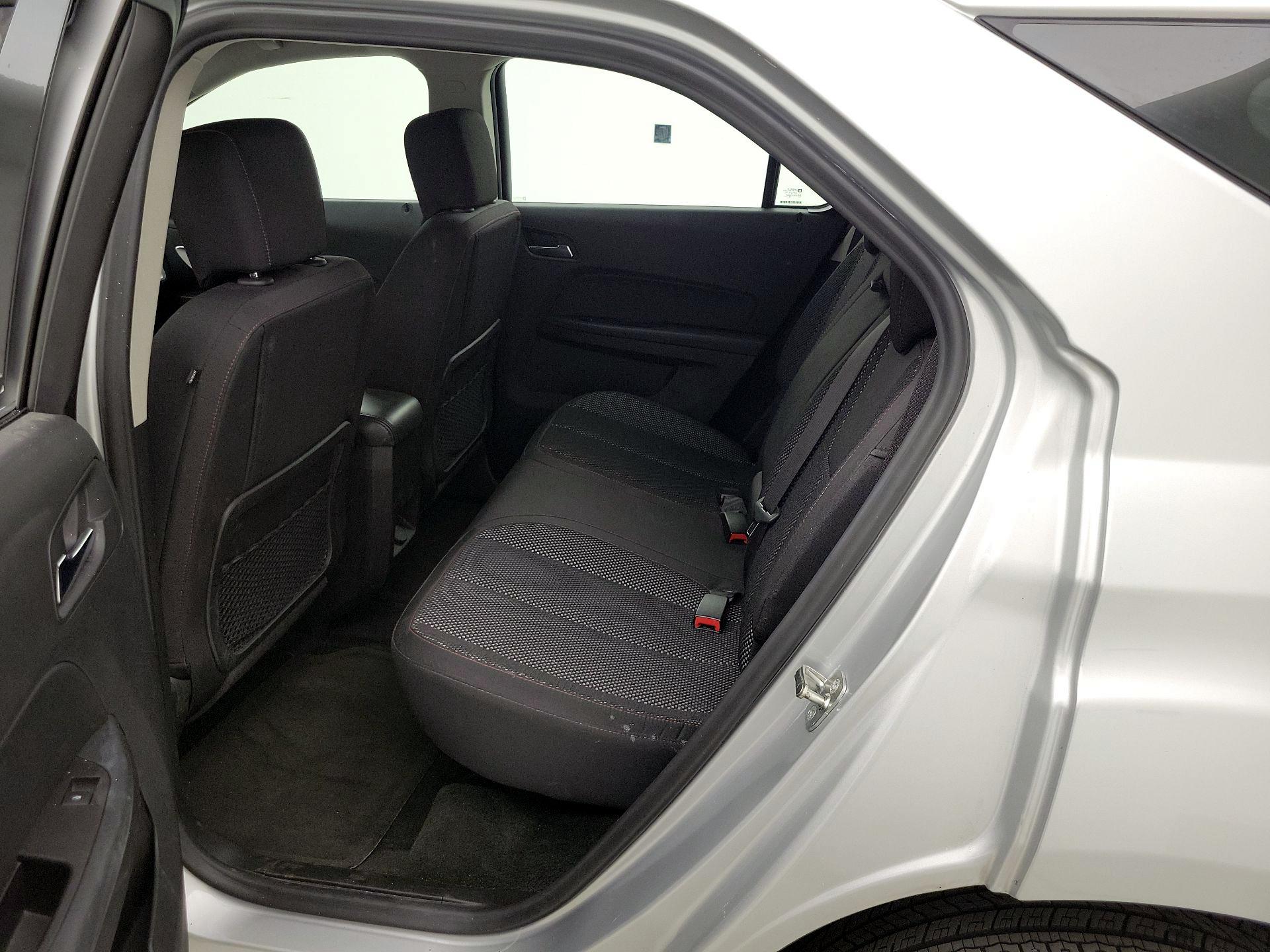 Thumbnail: 2017 Chevrolet Equinox - 18