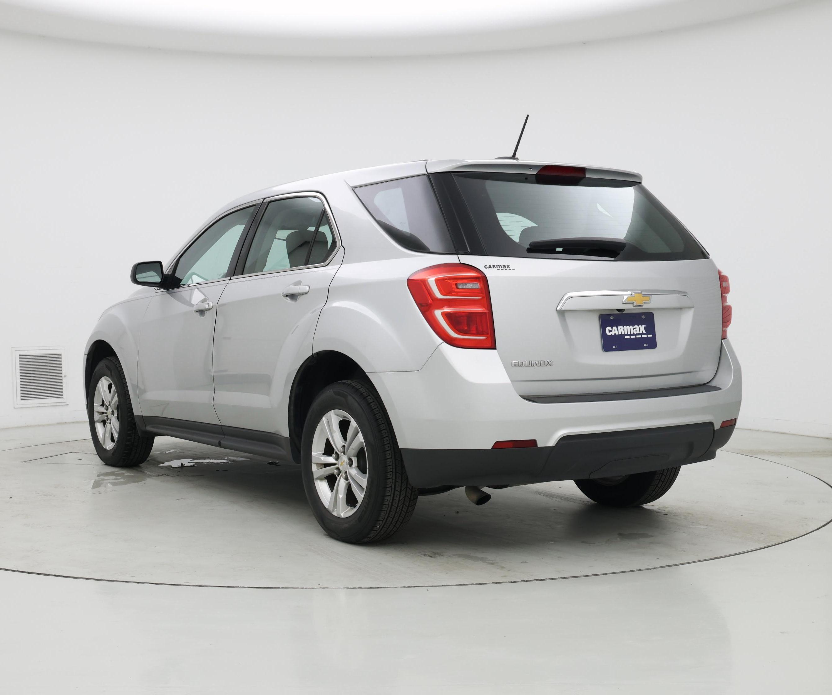 Thumbnail: 2017 Chevrolet Equinox - 2