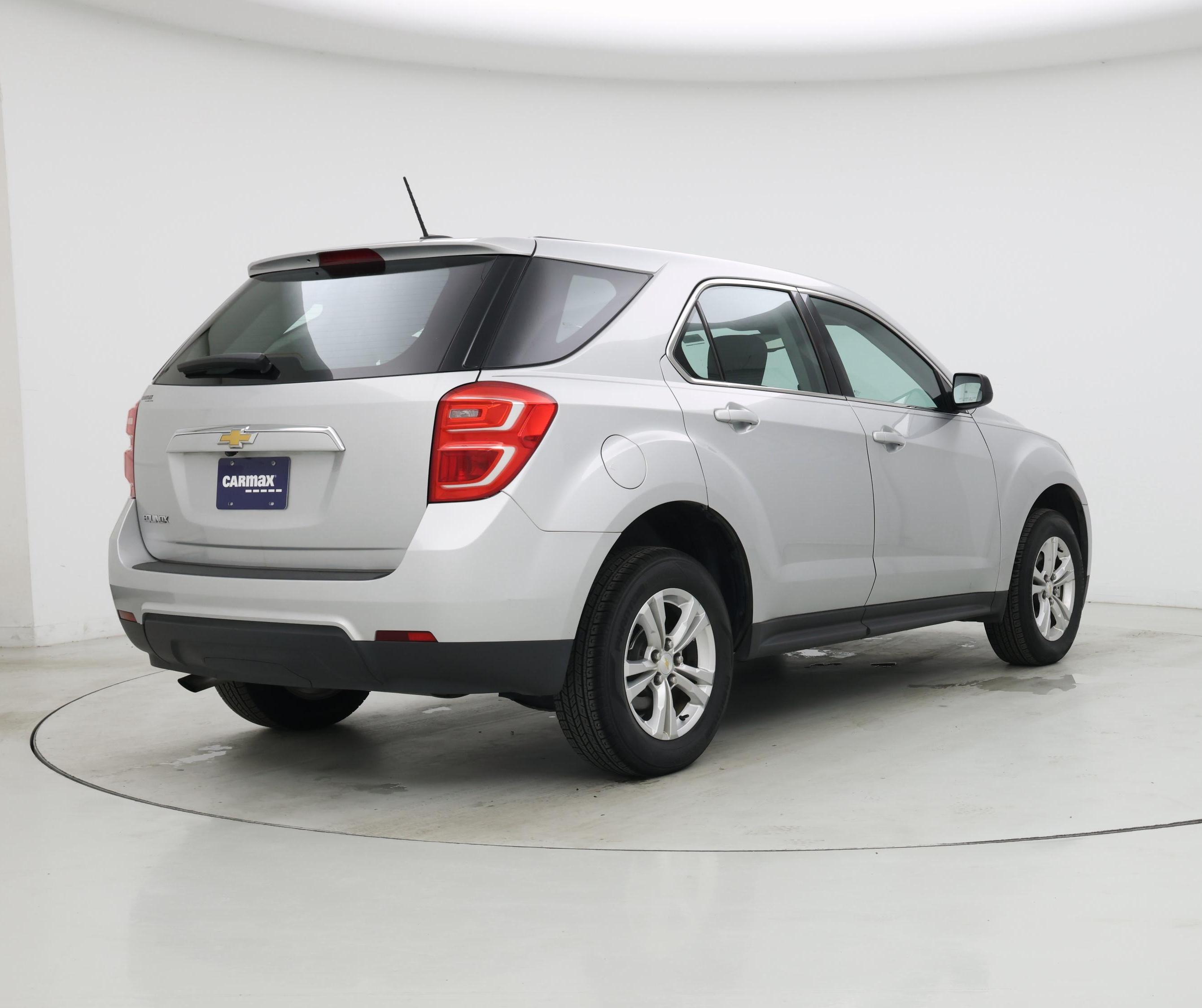 Thumbnail: 2017 Chevrolet Equinox - 8