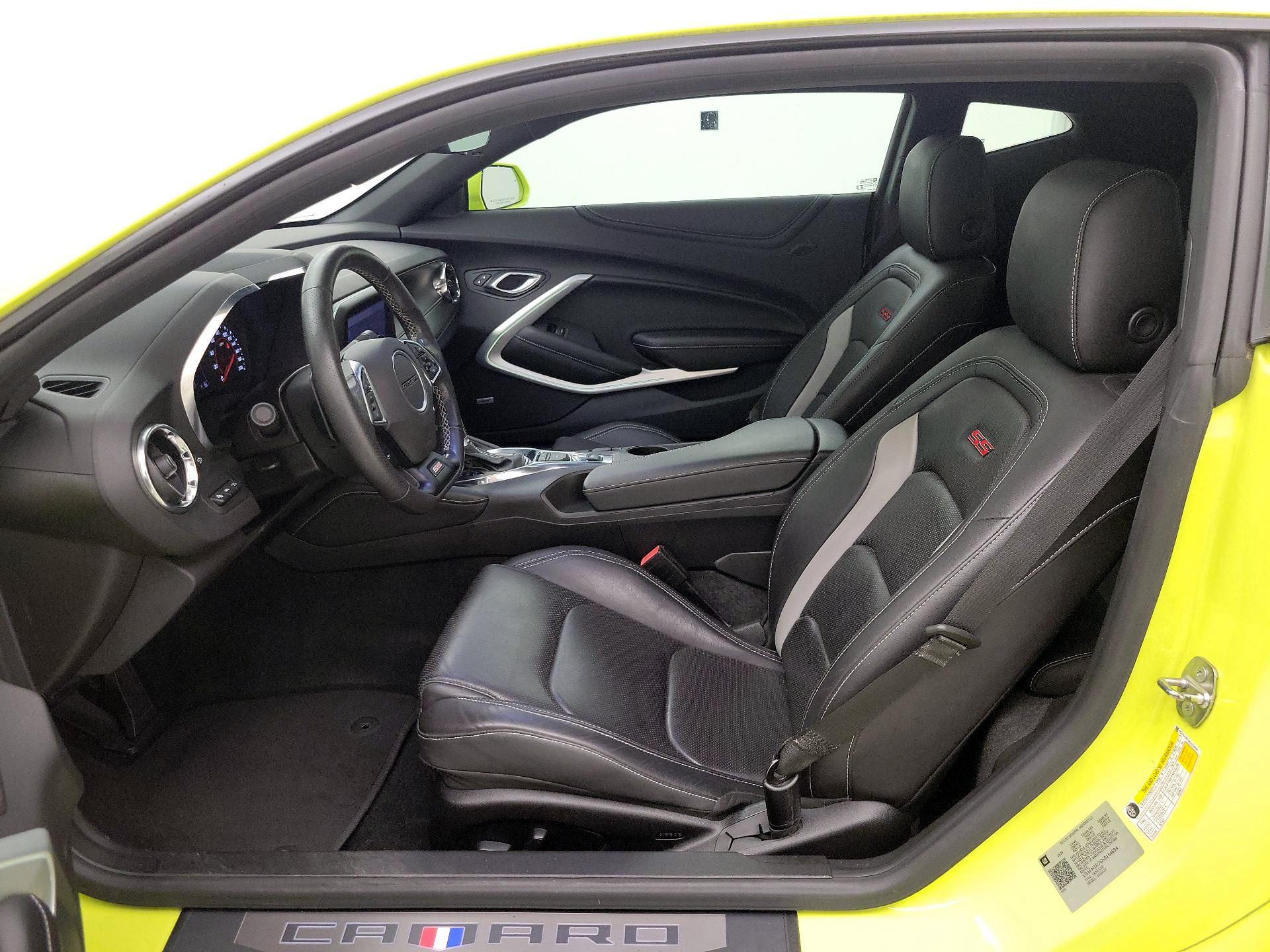 Thumbnail: 2019 Chevrolet Camaro - 11