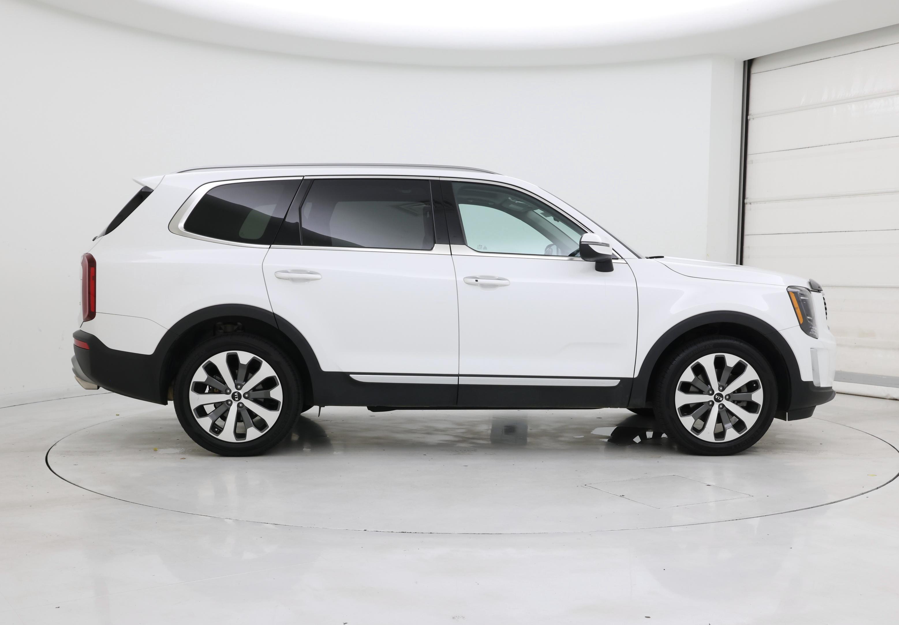 Thumbnail: 2021 Kia Telluride - 7