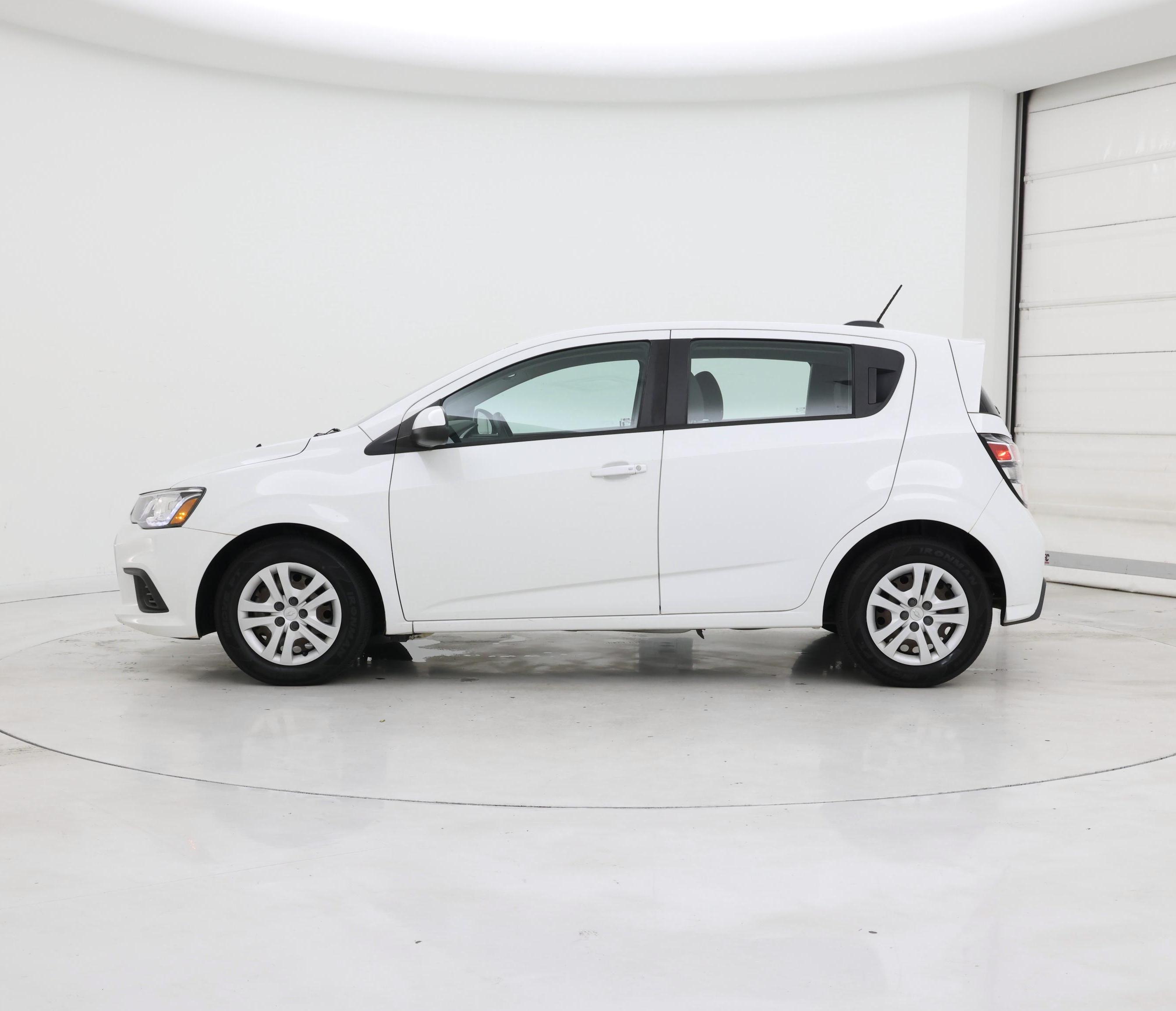 Thumbnail: 2020 Chevrolet Sonic - 3