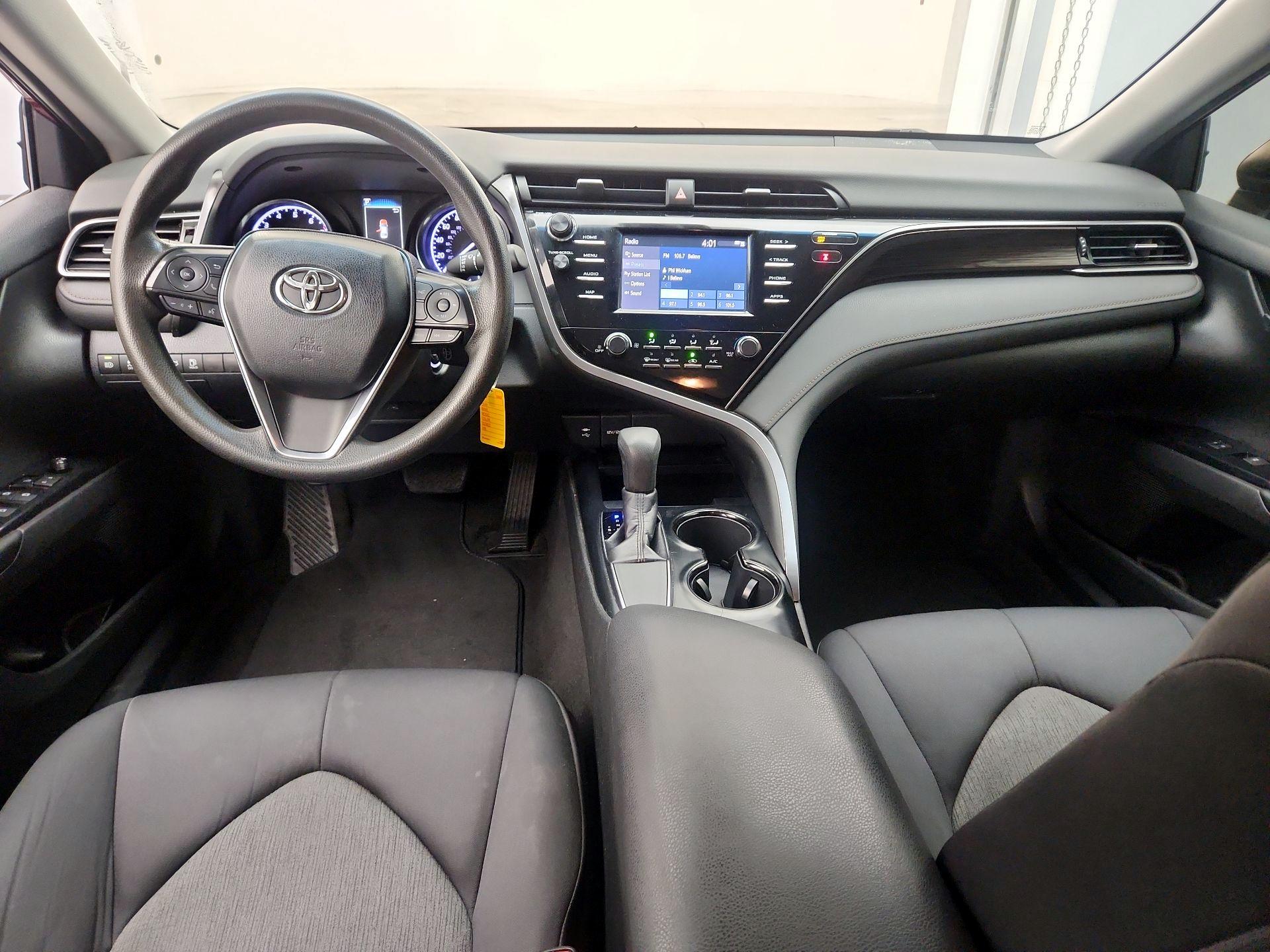 Thumbnail: 2019 Toyota Camry - 9