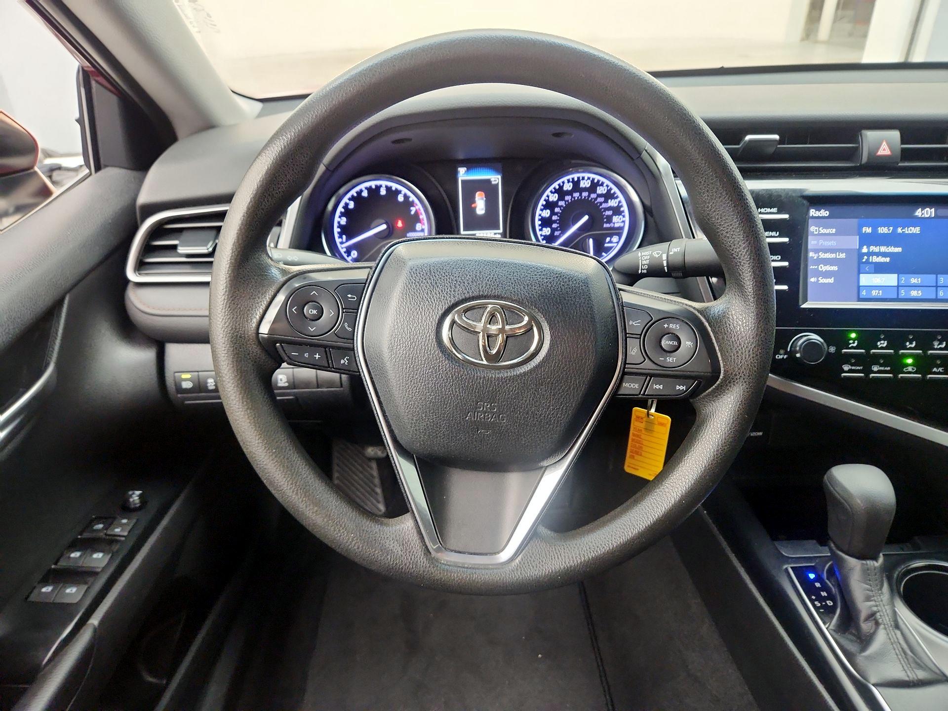 Thumbnail: 2019 Toyota Camry - 10