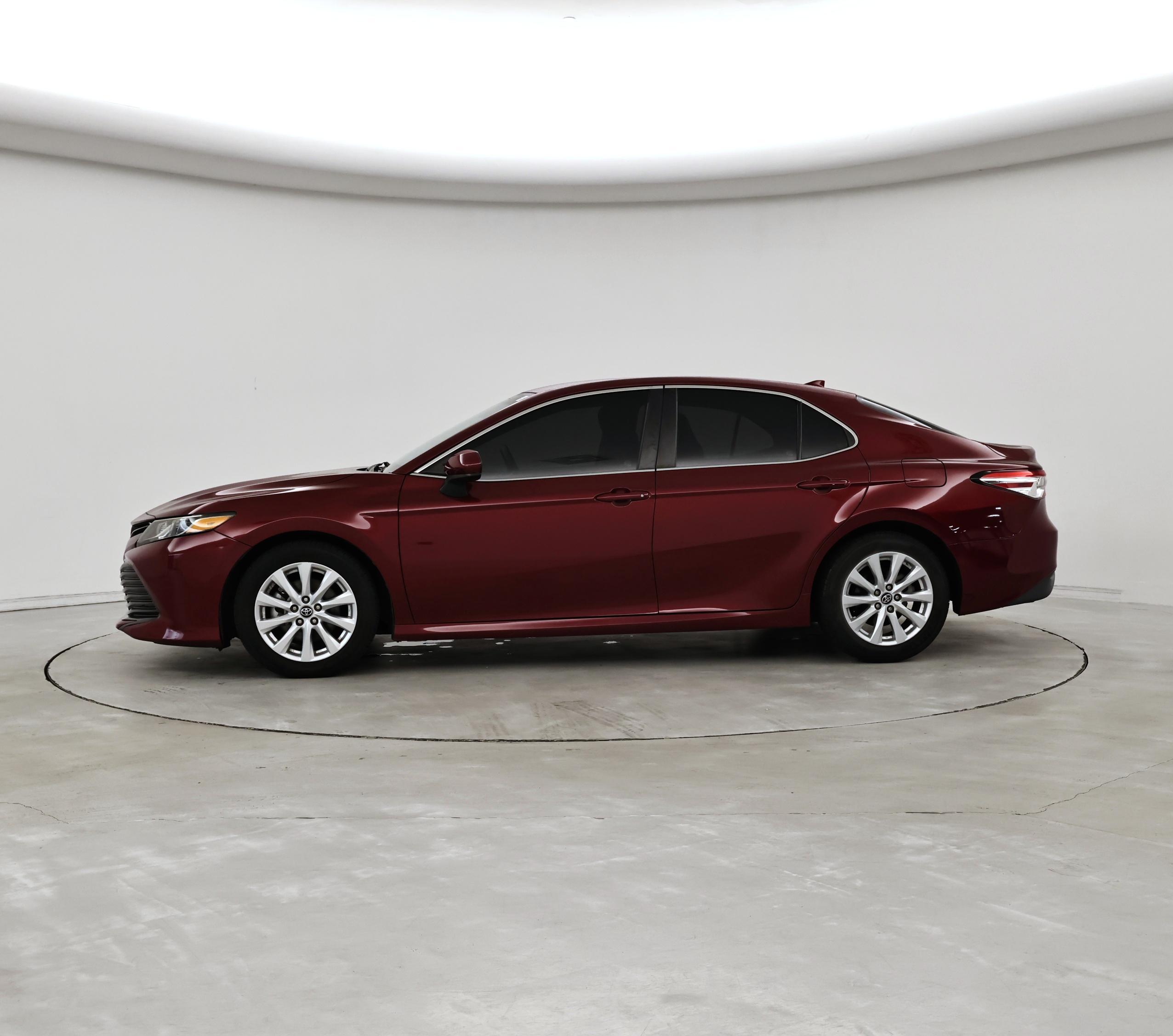 Thumbnail: 2019 Toyota Camry - 3