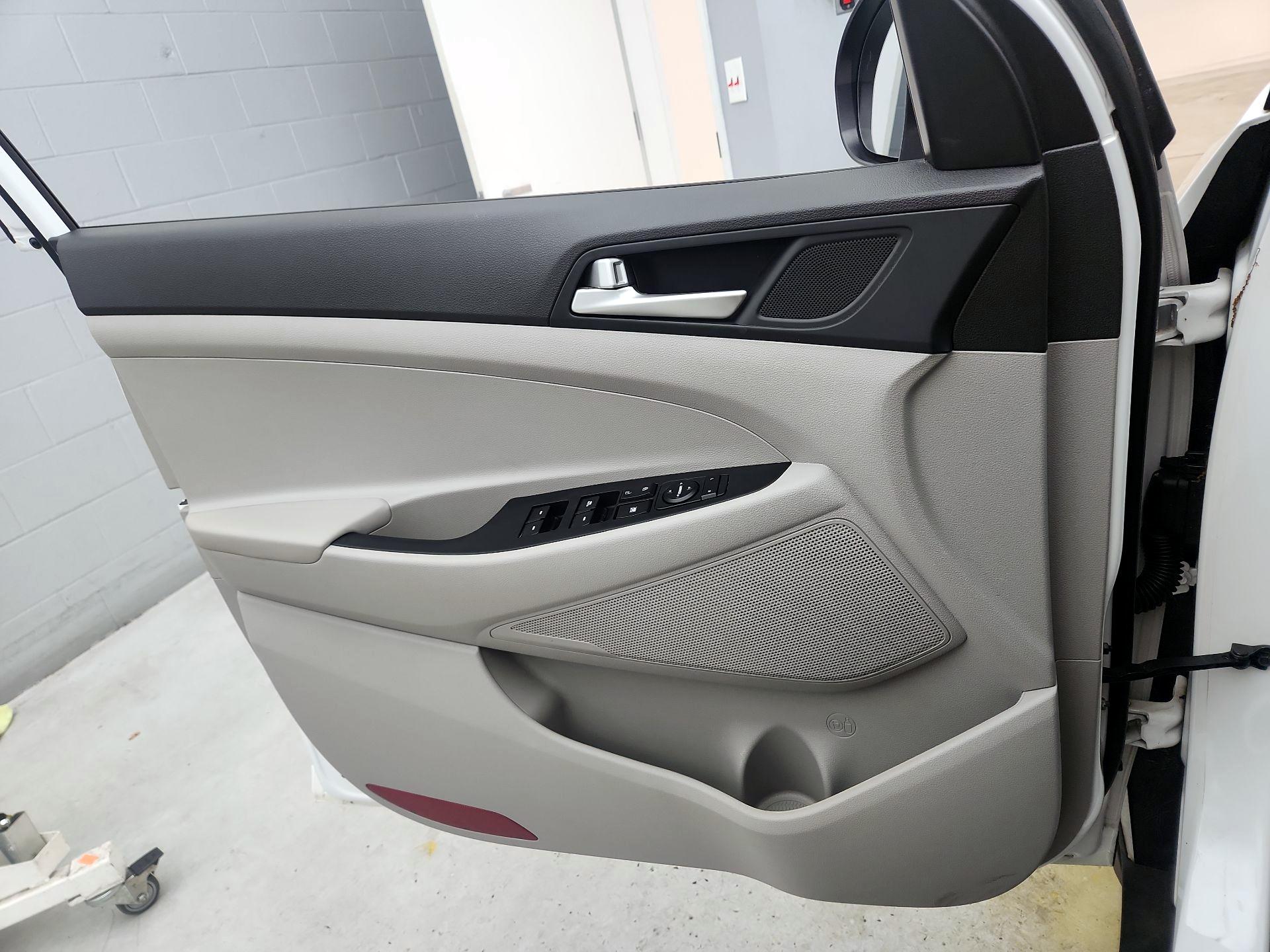 Thumbnail: 2021 Hyundai Tucson - 12