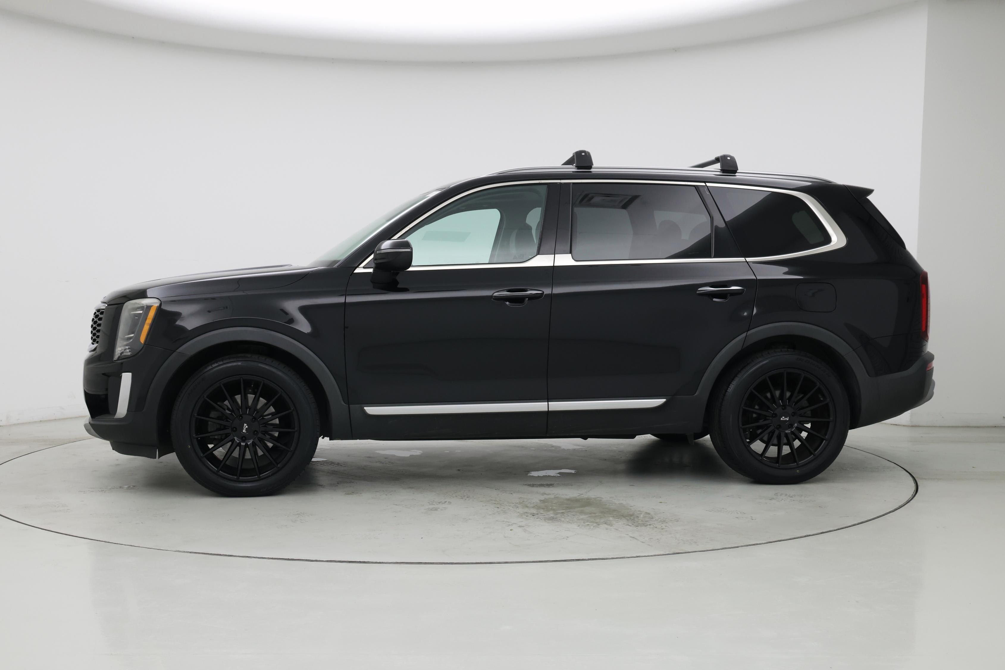 Thumbnail: 2020 Kia Telluride - 3
