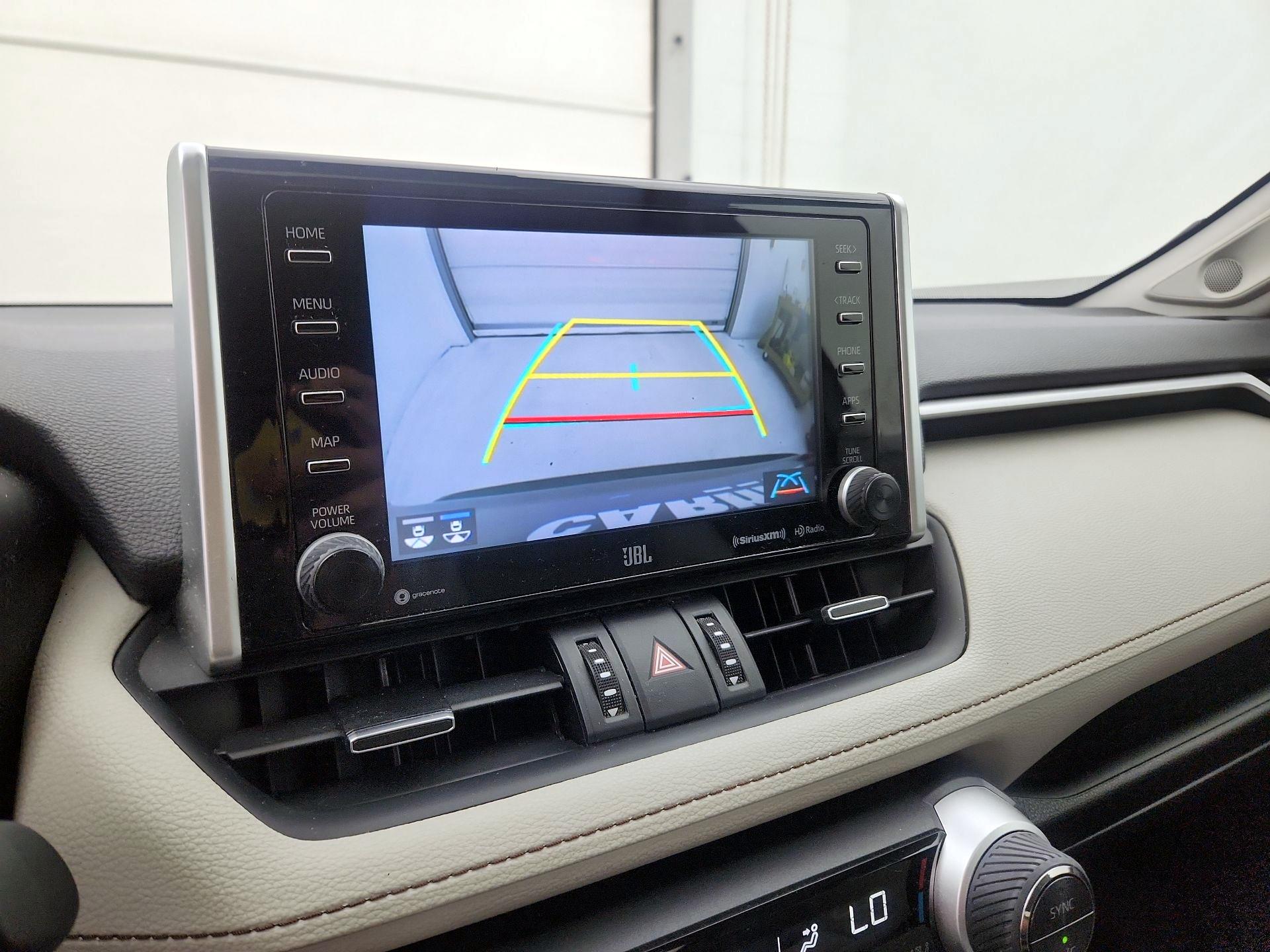 Thumbnail: 2021 Toyota RAV4 - 14