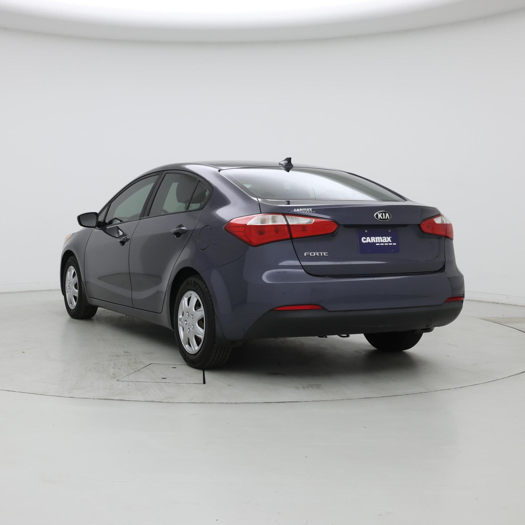Thumbnail: 2016 Kia Forte - 2