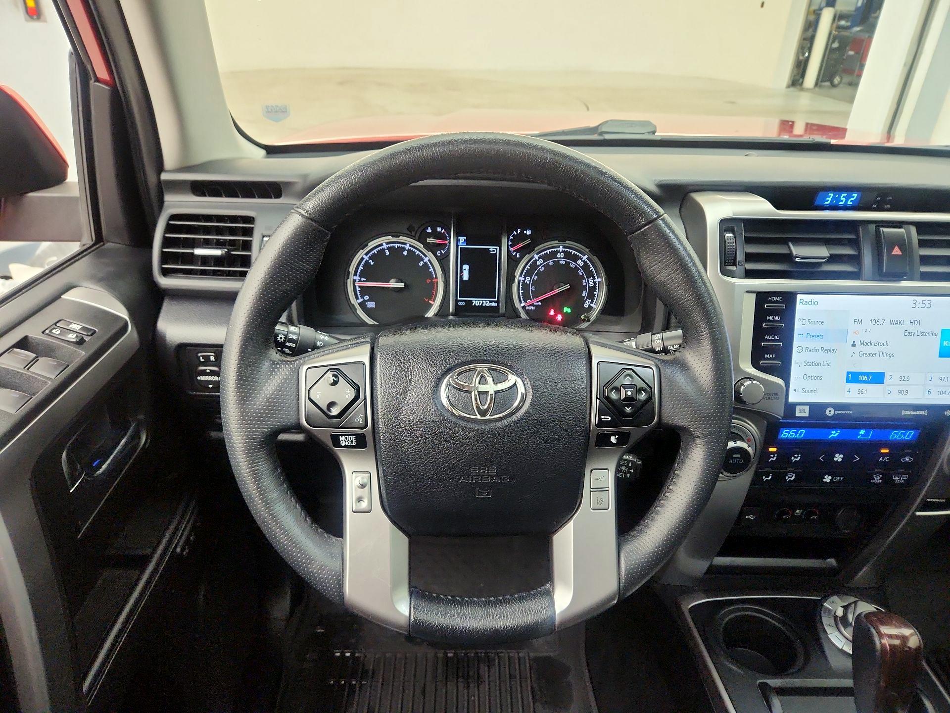 Thumbnail: 2021 Toyota 4Runner - 10