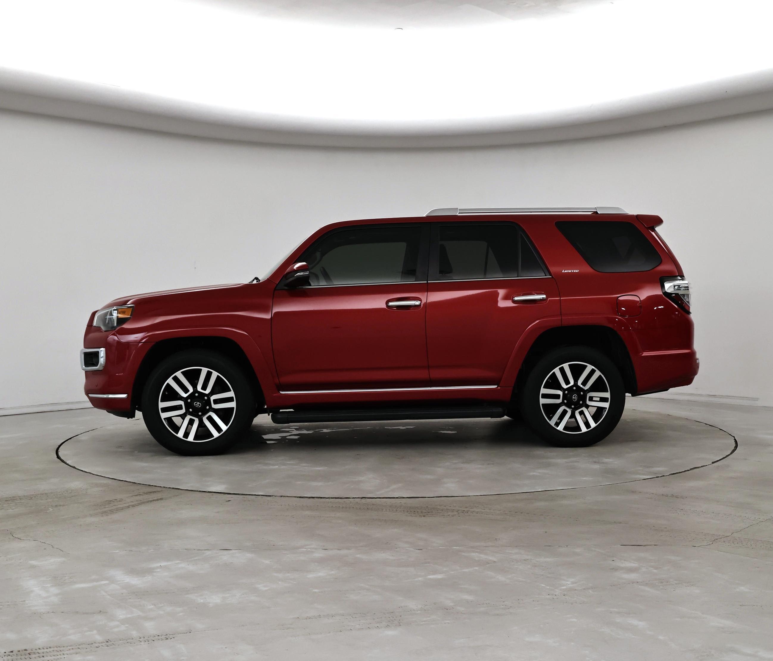 Thumbnail: 2021 Toyota 4Runner - 3