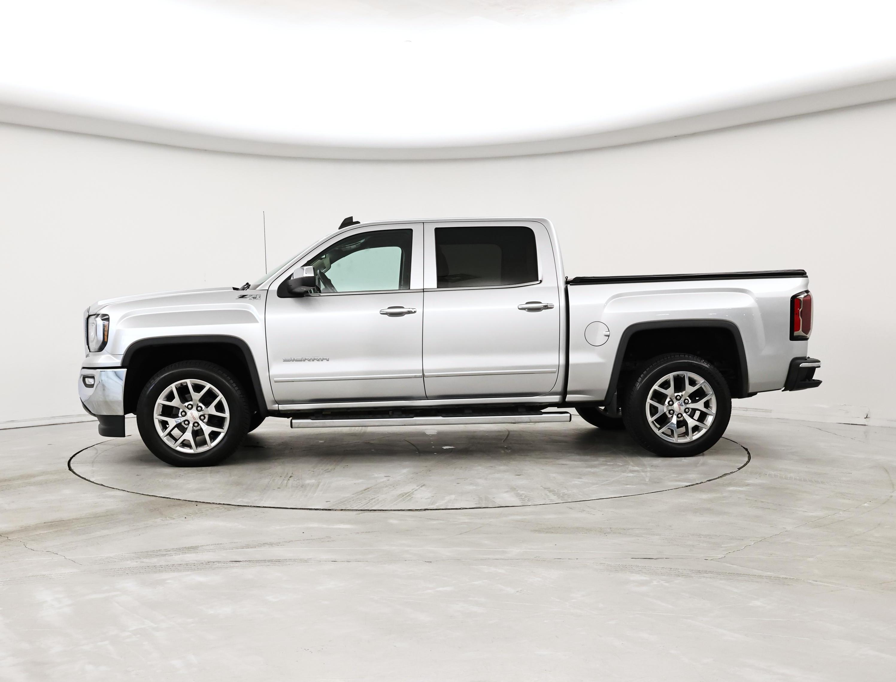 Thumbnail: 2017 GMC Sierra 1500 - 3