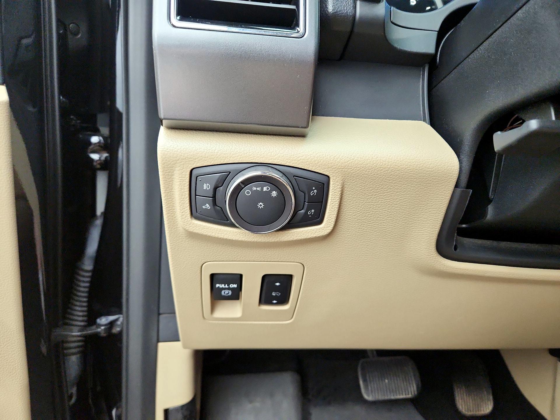 Thumbnail: 2019 Ford F-150 - 13