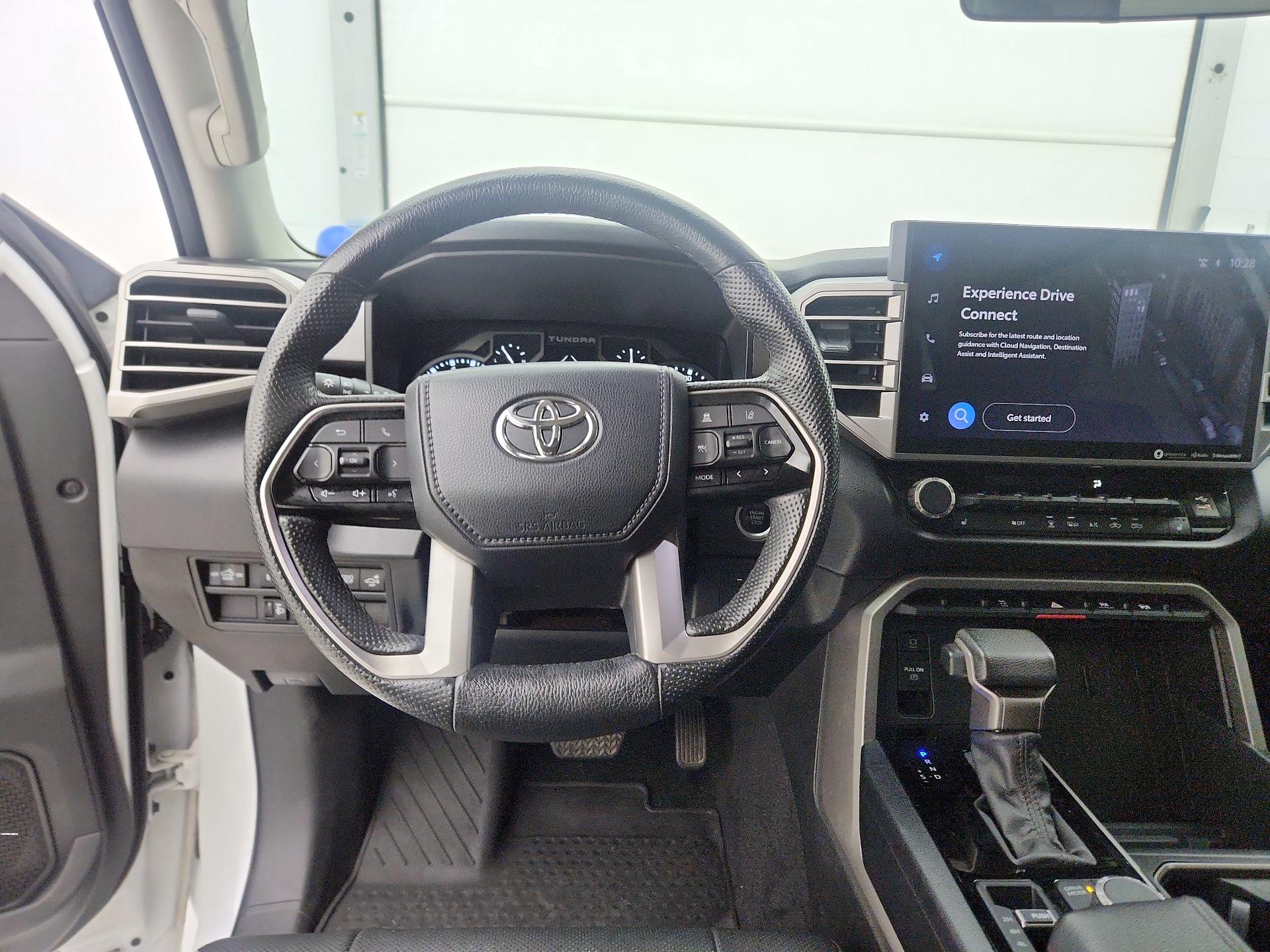 Thumbnail: 2022 Toyota Tundra - 10