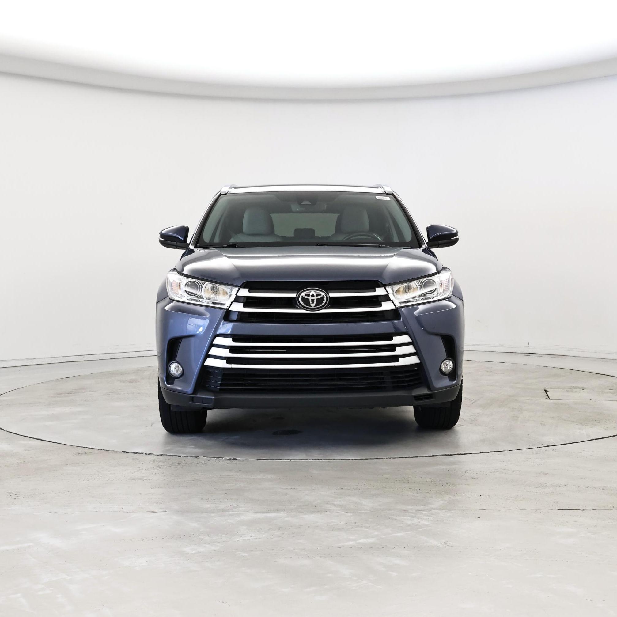 Thumbnail: 2017 Toyota Highlander - 5