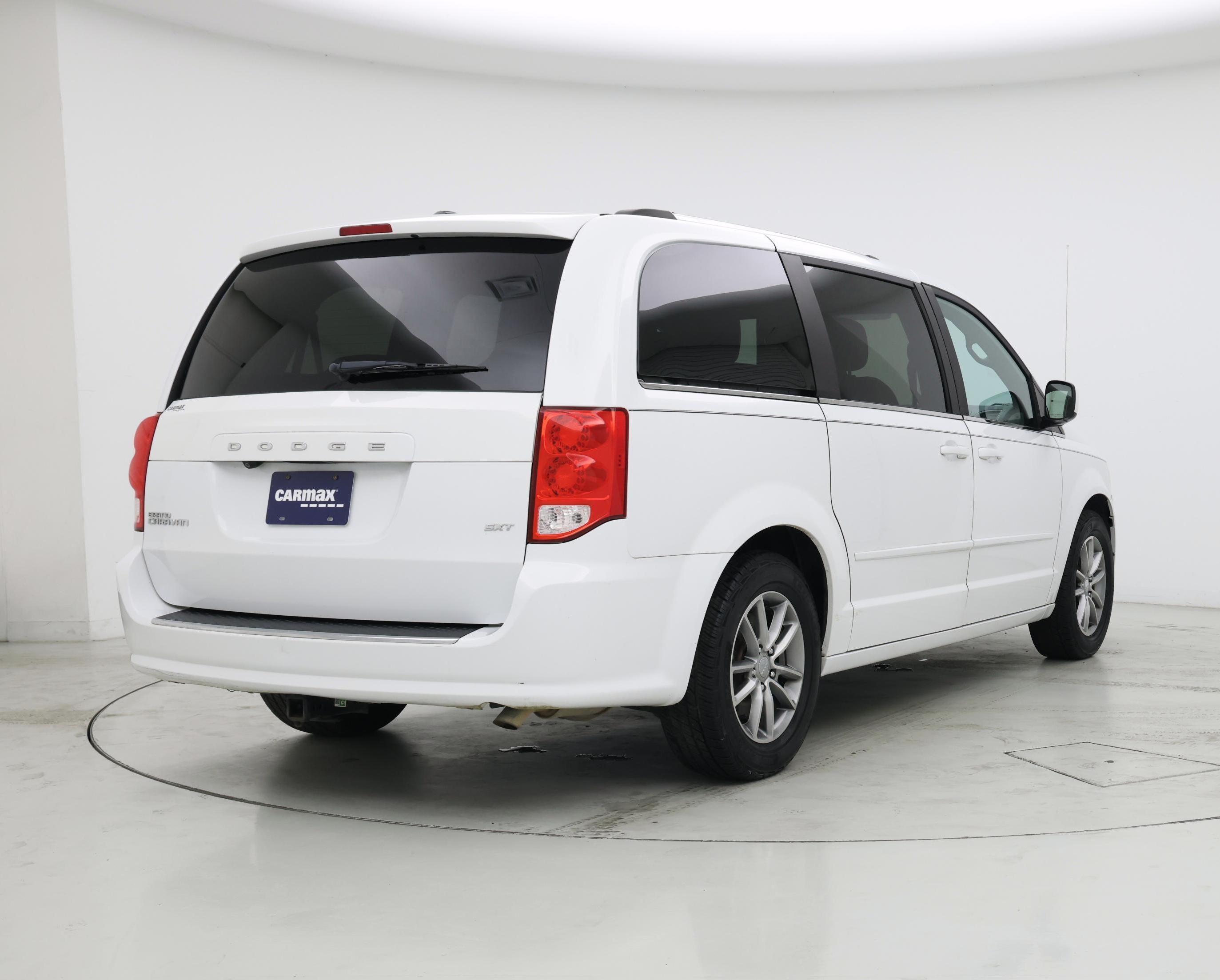 Thumbnail: 2015 Dodge Grand Caravan - 8