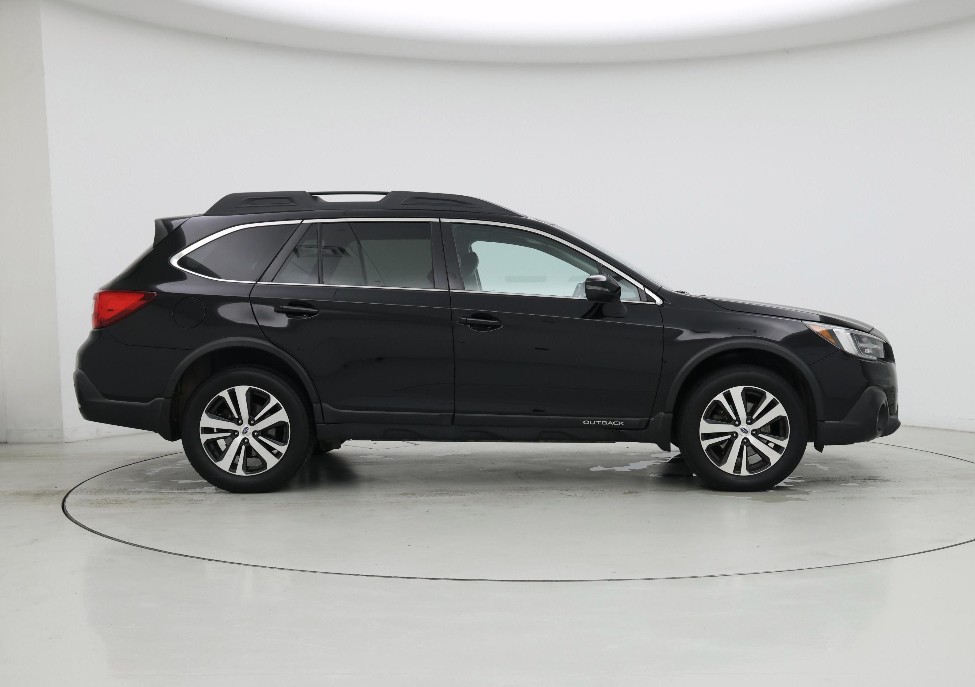 Thumbnail: 2018 Subaru Outback - 7