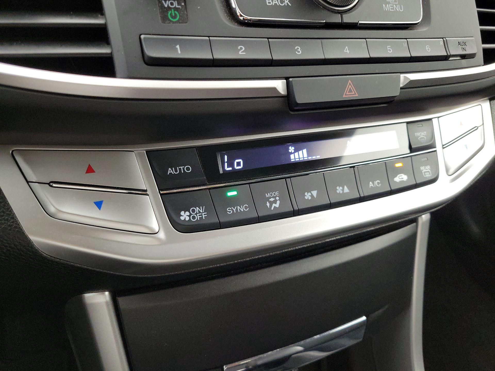 Thumbnail: 2014 Honda Accord - 16