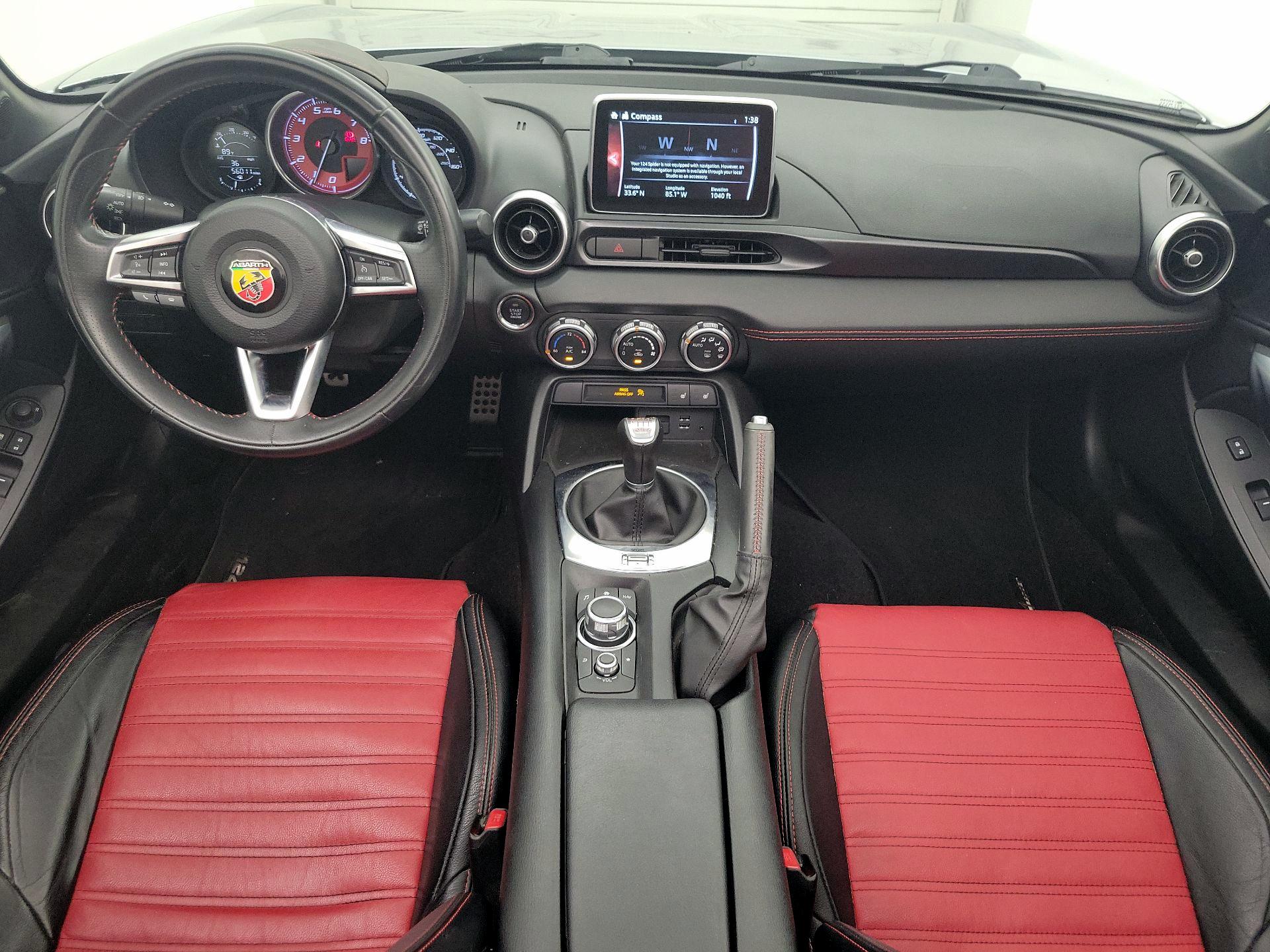 Thumbnail: 2018 Fiat 124 Spider - 9