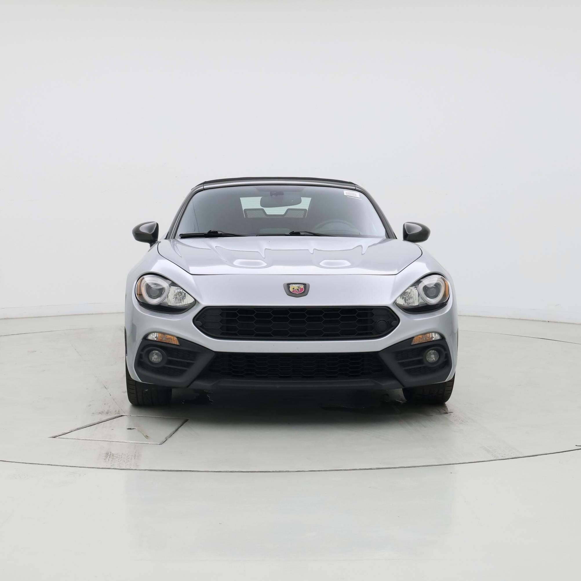 Thumbnail: 2018 Fiat 124 Spider - 5