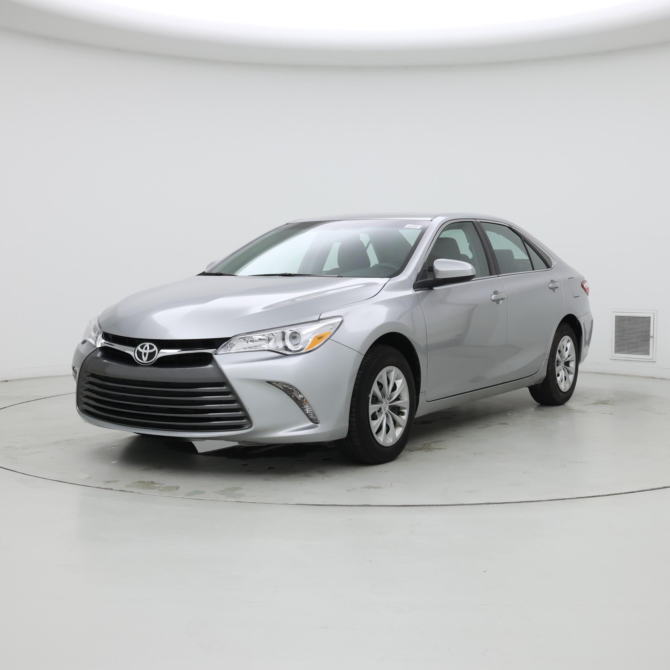 Thumbnail: 2017 Toyota Camry - 4