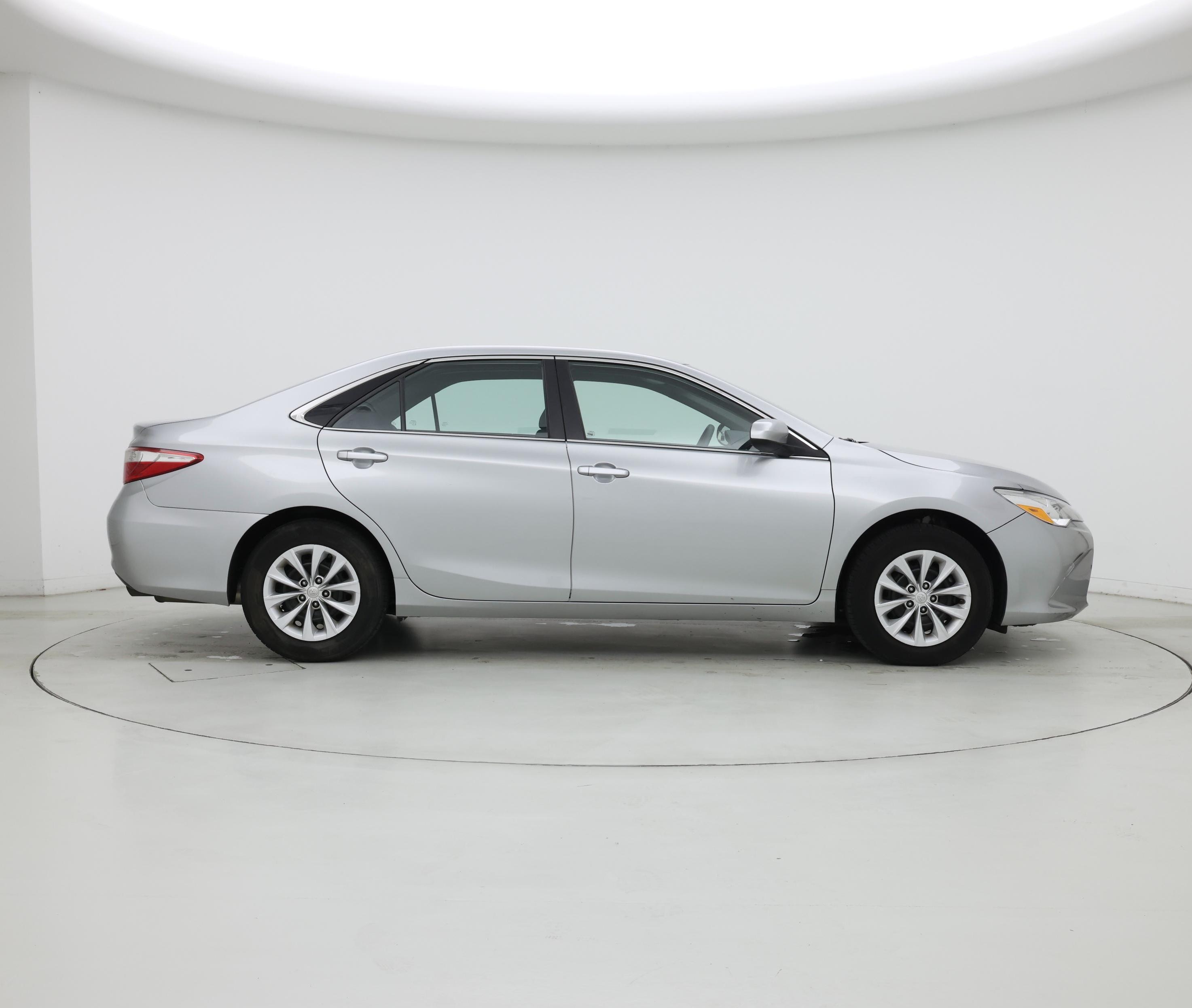 Thumbnail: 2017 Toyota Camry - 7