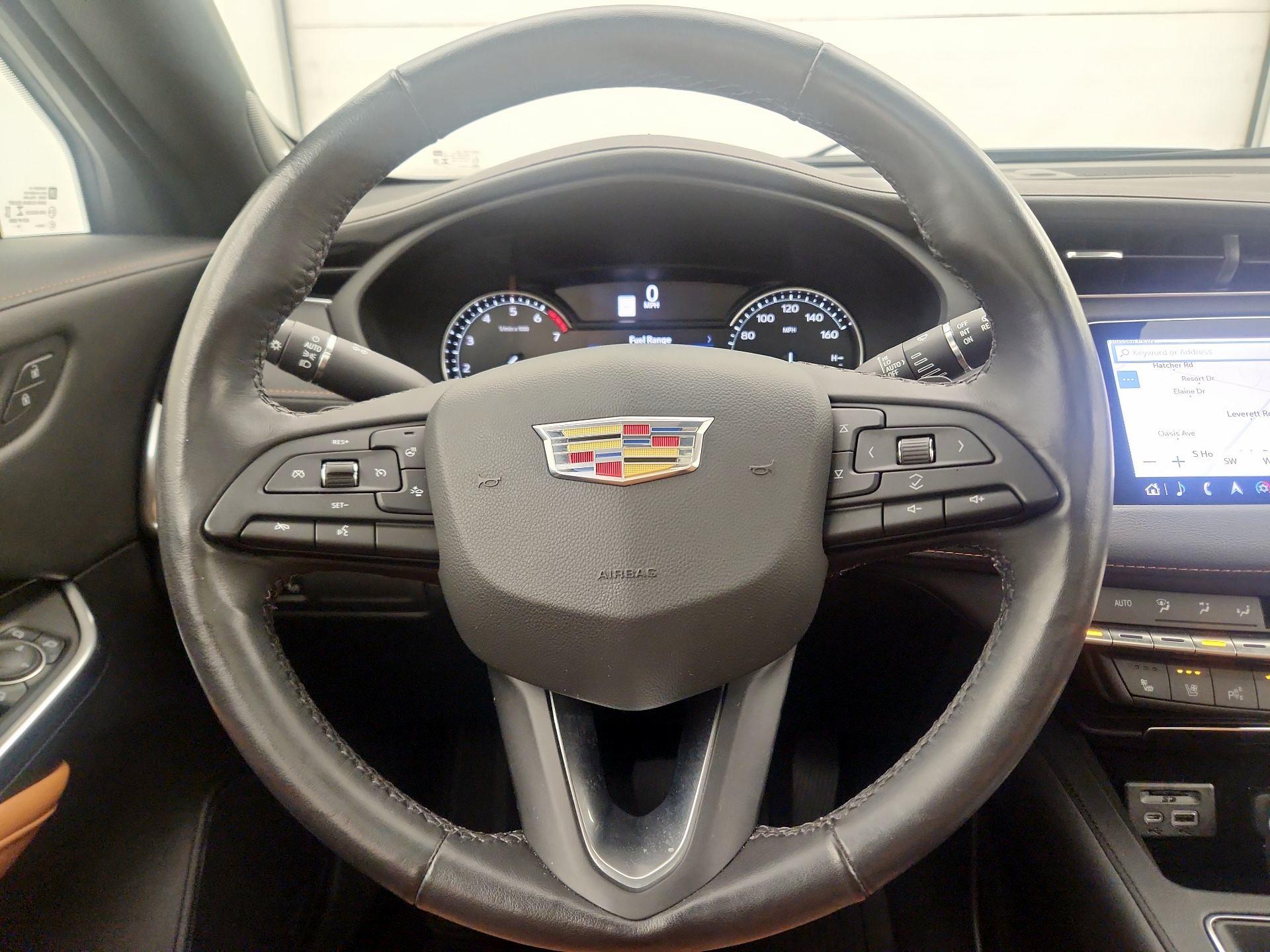 Thumbnail: 2019 Cadillac XT4 - 10