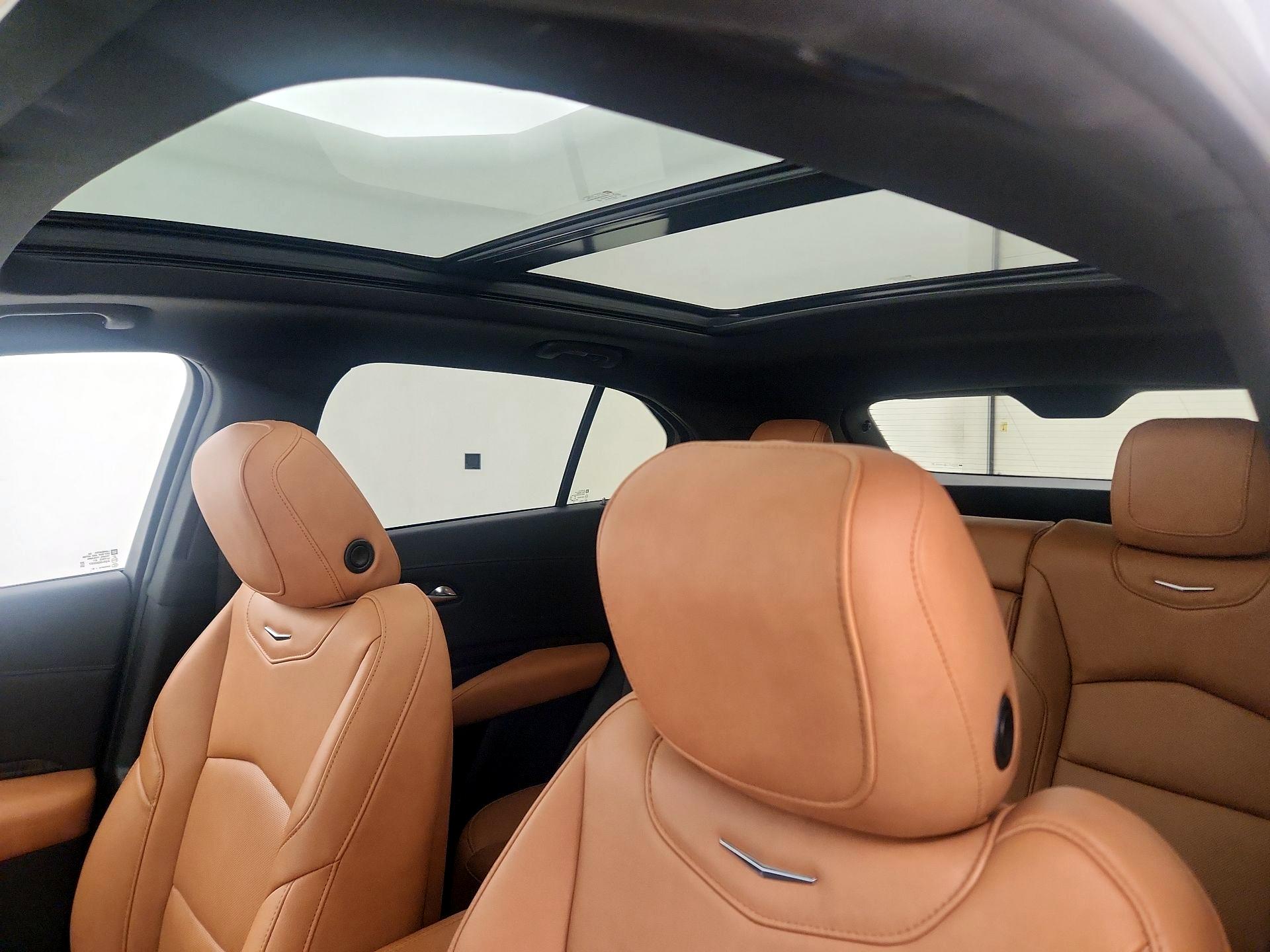 Thumbnail: 2019 Cadillac XT4 - 20
