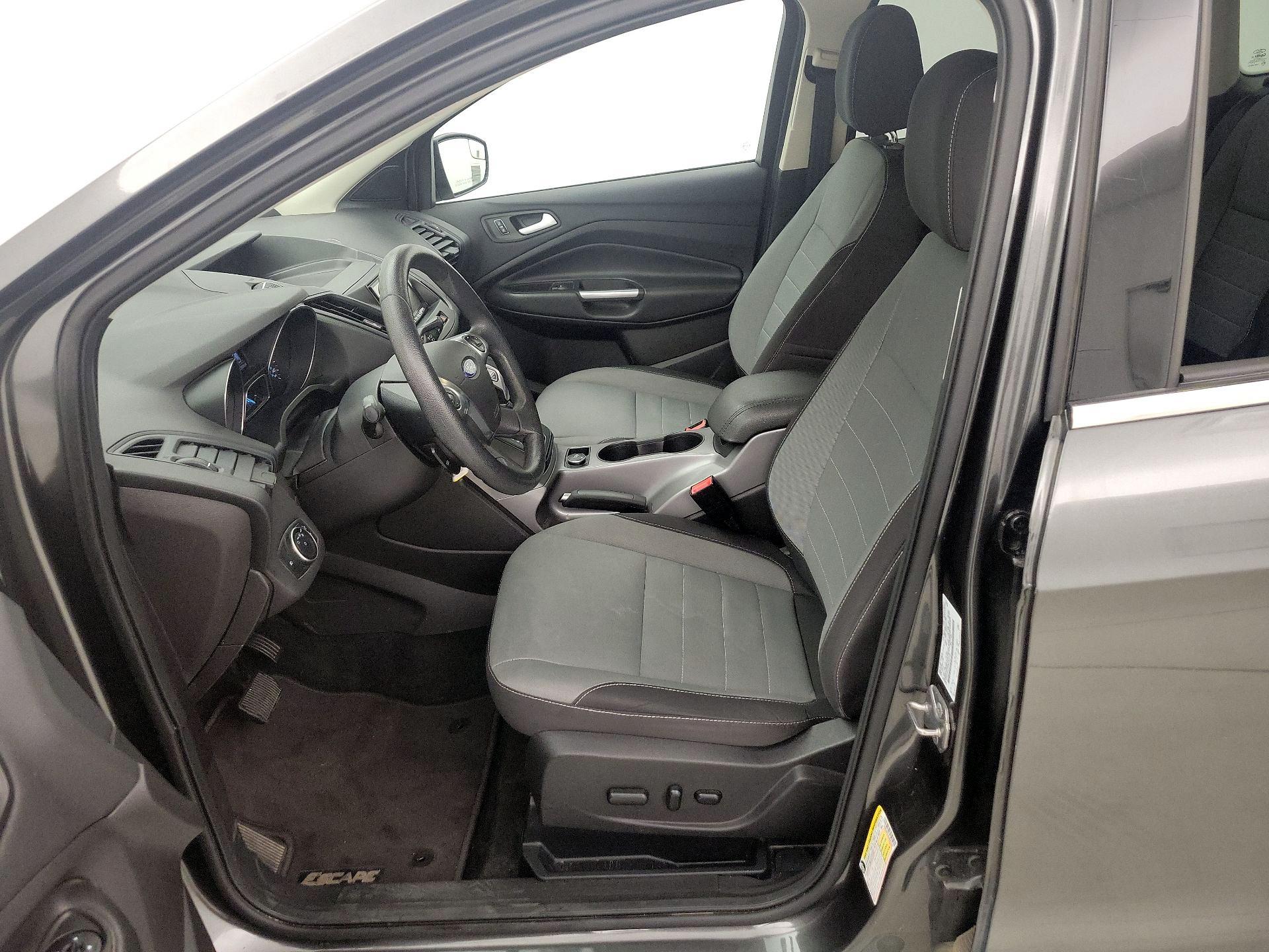 Thumbnail: 2016 Ford Escape - 11