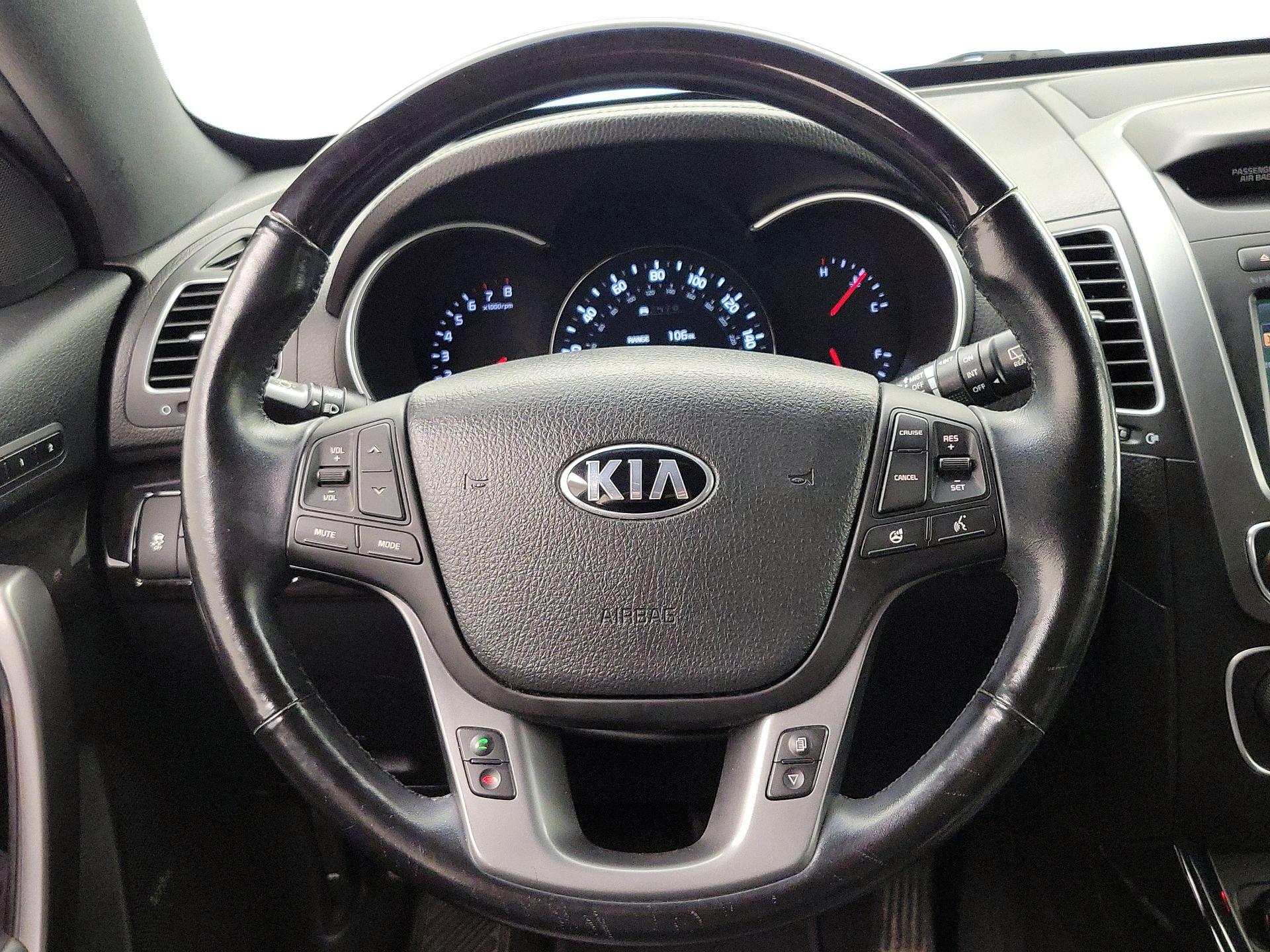 Thumbnail: 2014 Kia Sorento - 10