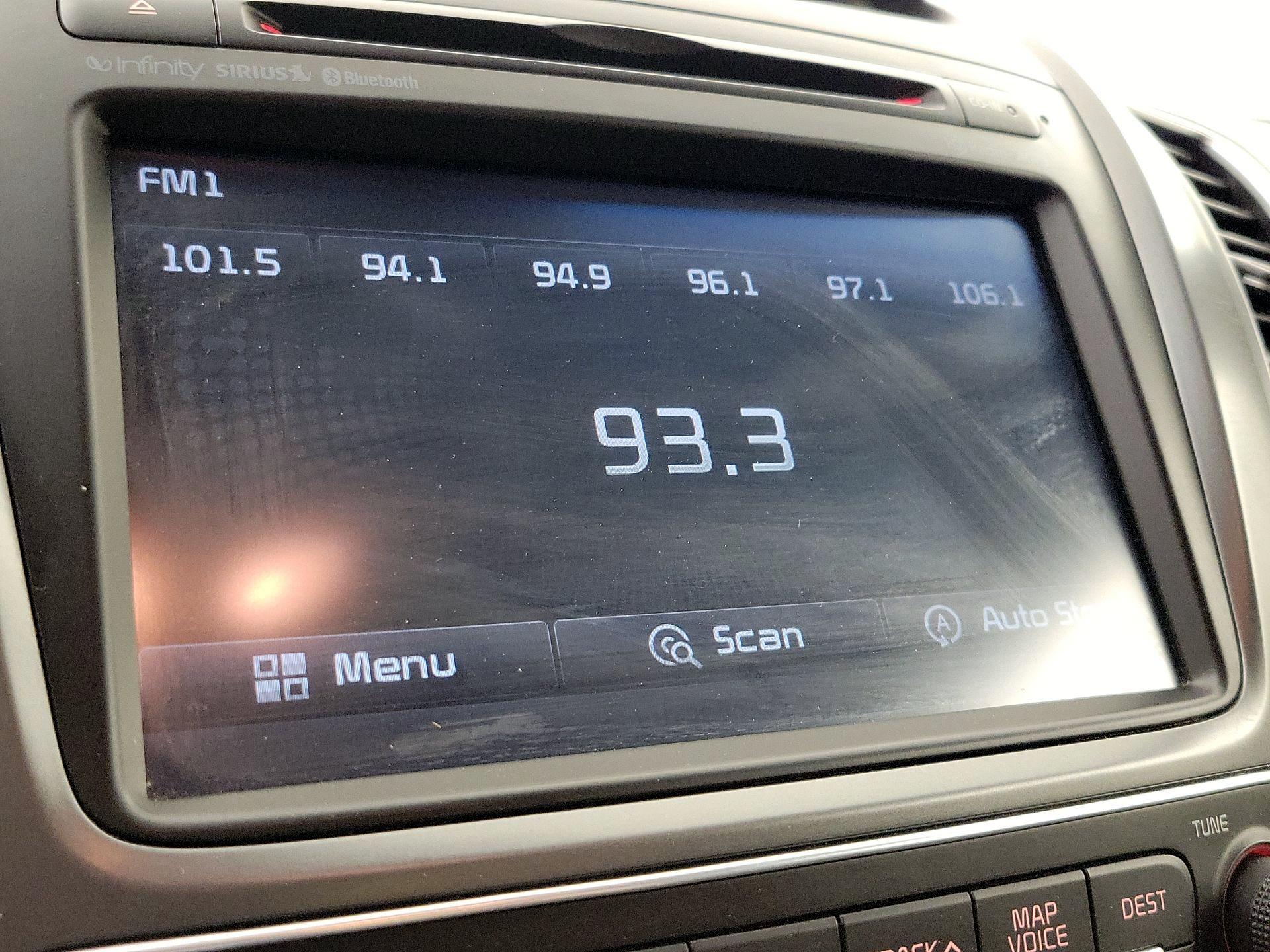 Thumbnail: 2014 Kia Sorento - 16