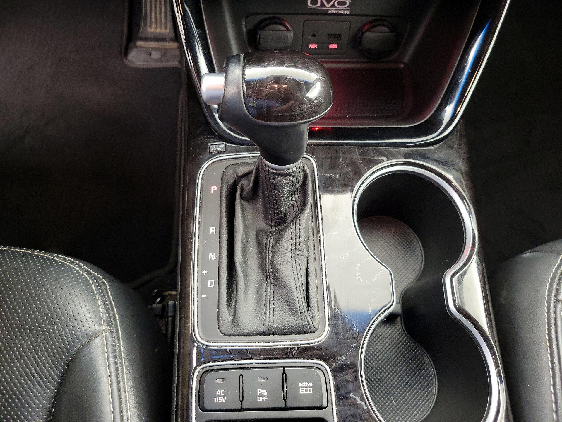 Thumbnail: 2014 Kia Sorento - 18