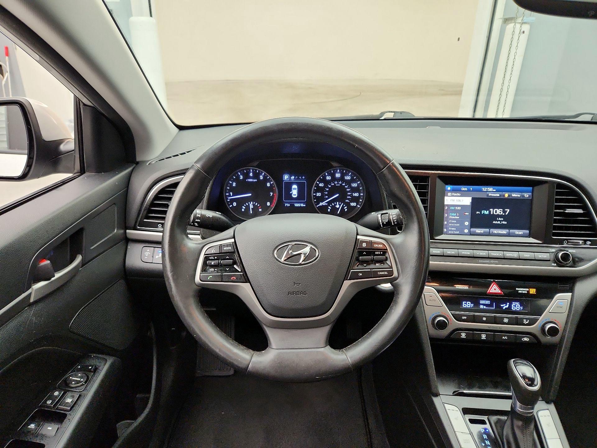 Thumbnail: 2018 Hyundai Elantra - 10