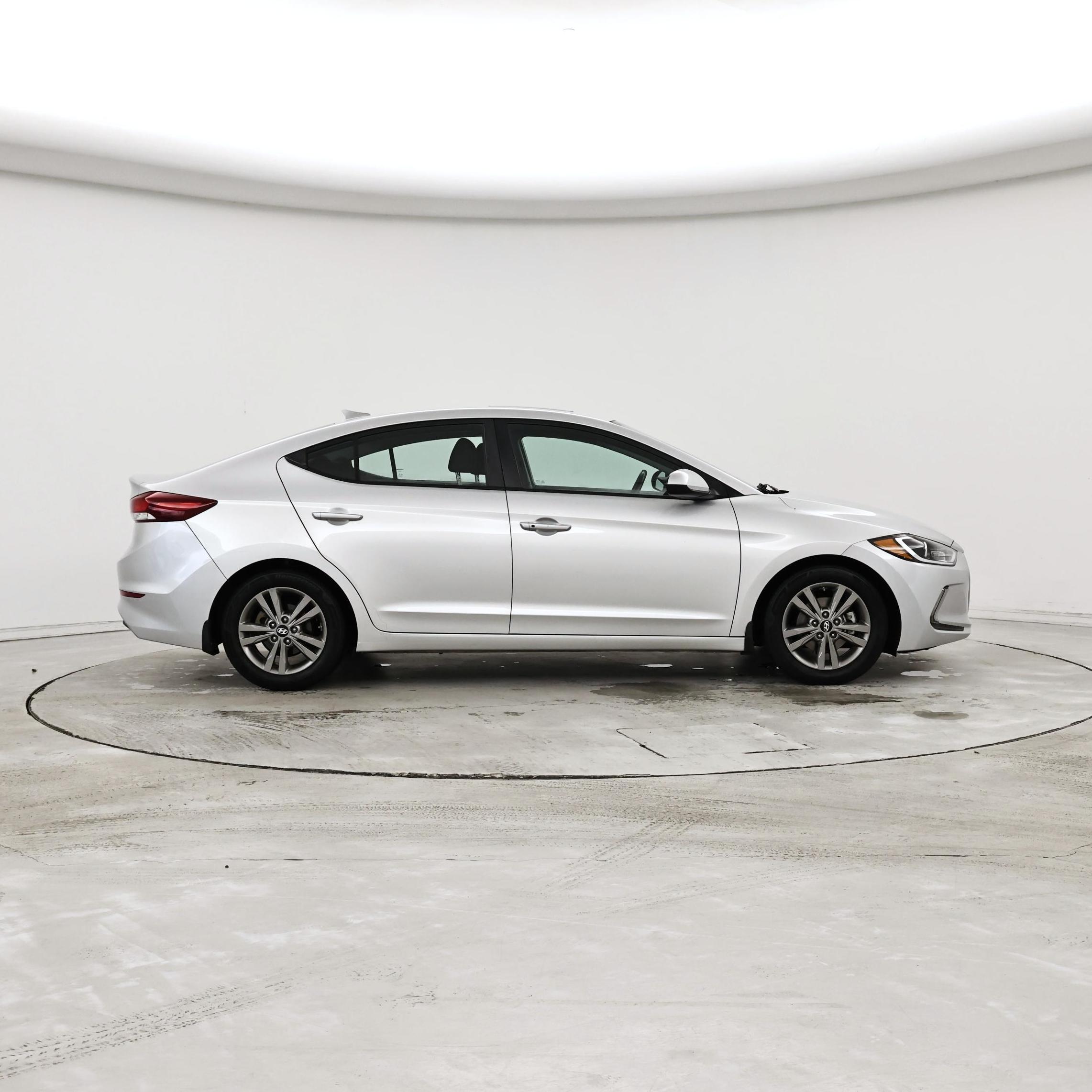 Thumbnail: 2018 Hyundai Elantra - 7