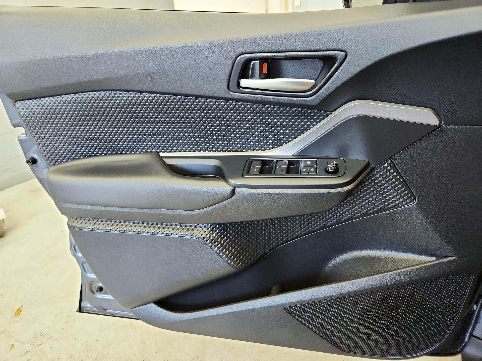 Thumbnail: 2020 Toyota C-HR - 12