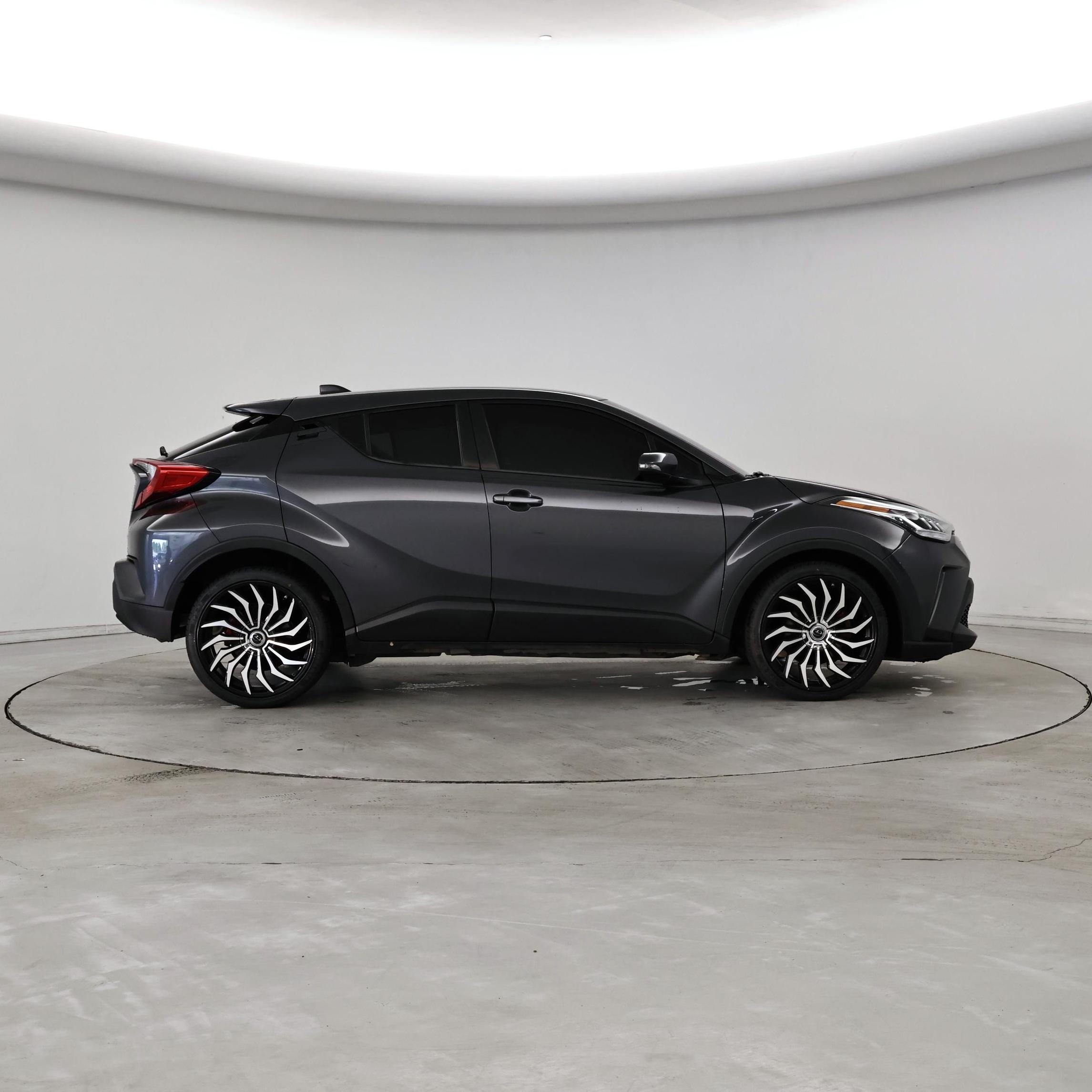 Thumbnail: 2020 Toyota C-HR - 7