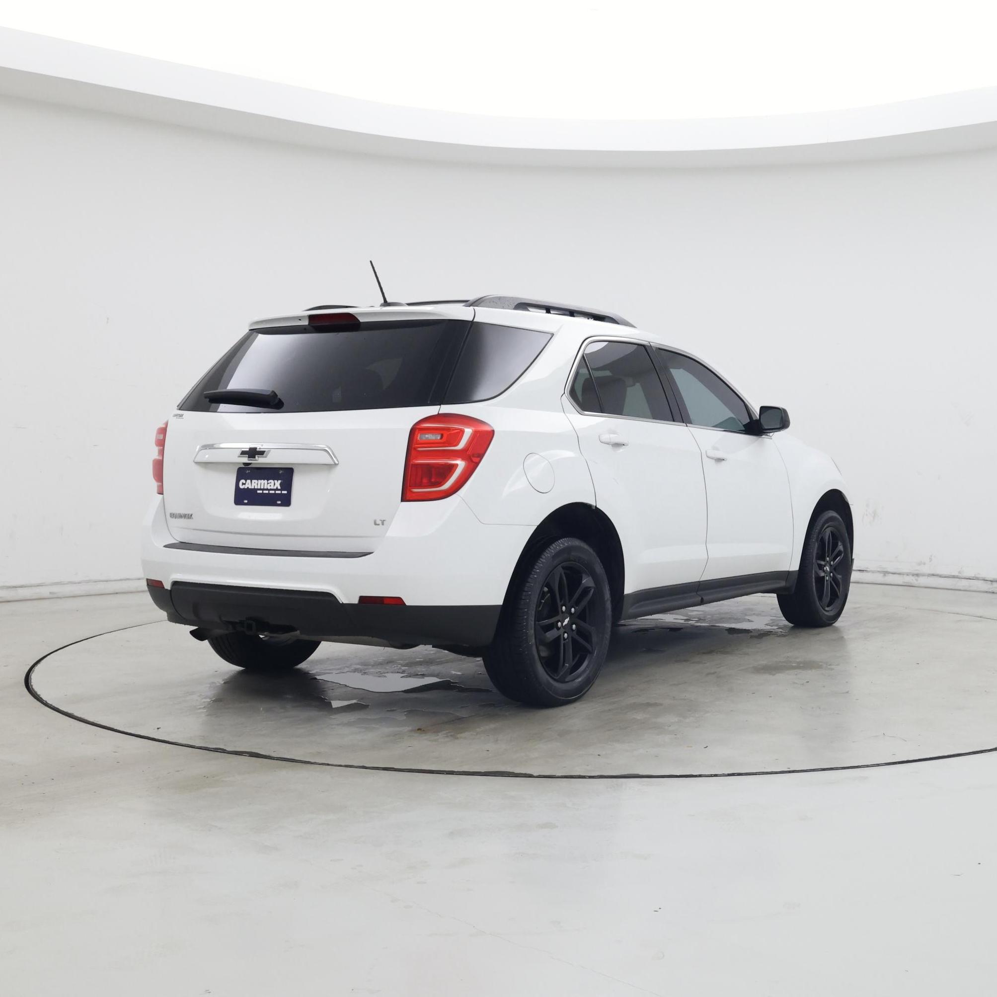 Thumbnail: 2017 Chevrolet Equinox - 8