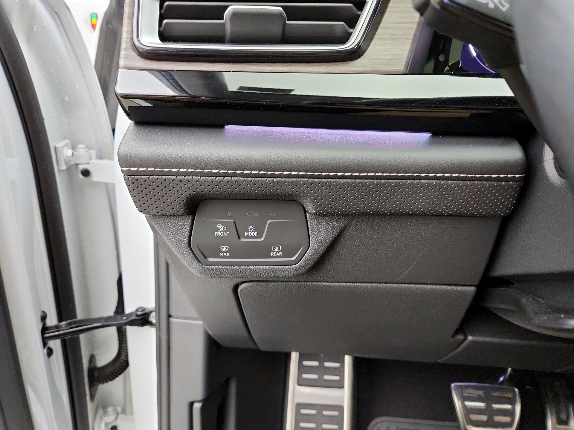 Thumbnail: 2024 Volkswagen Atlas - 13