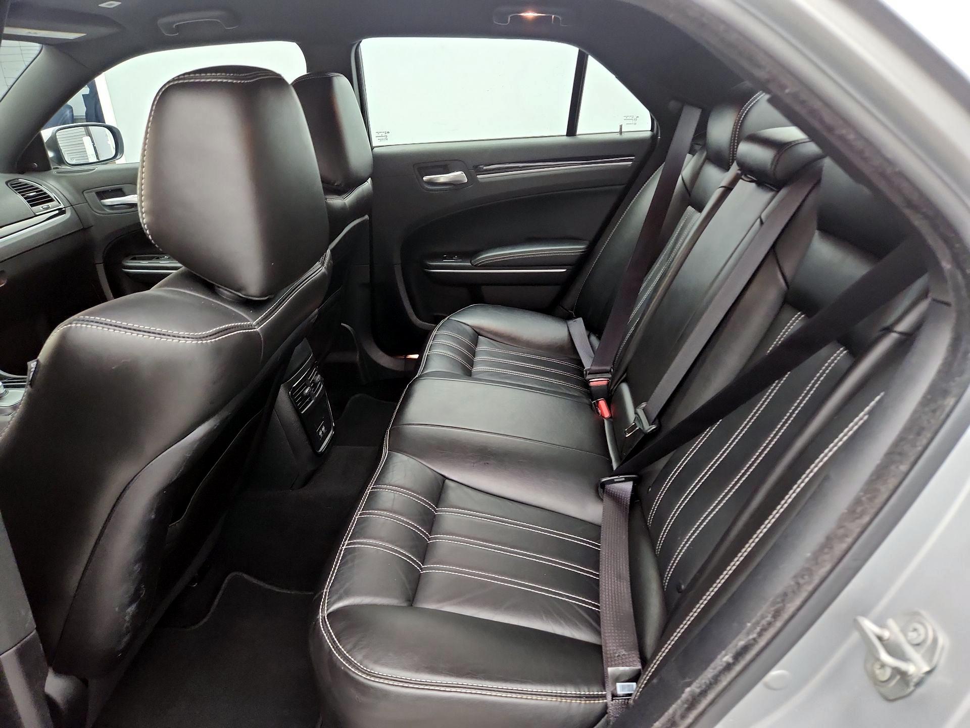 Thumbnail: 2021 Chrysler 300 - 20