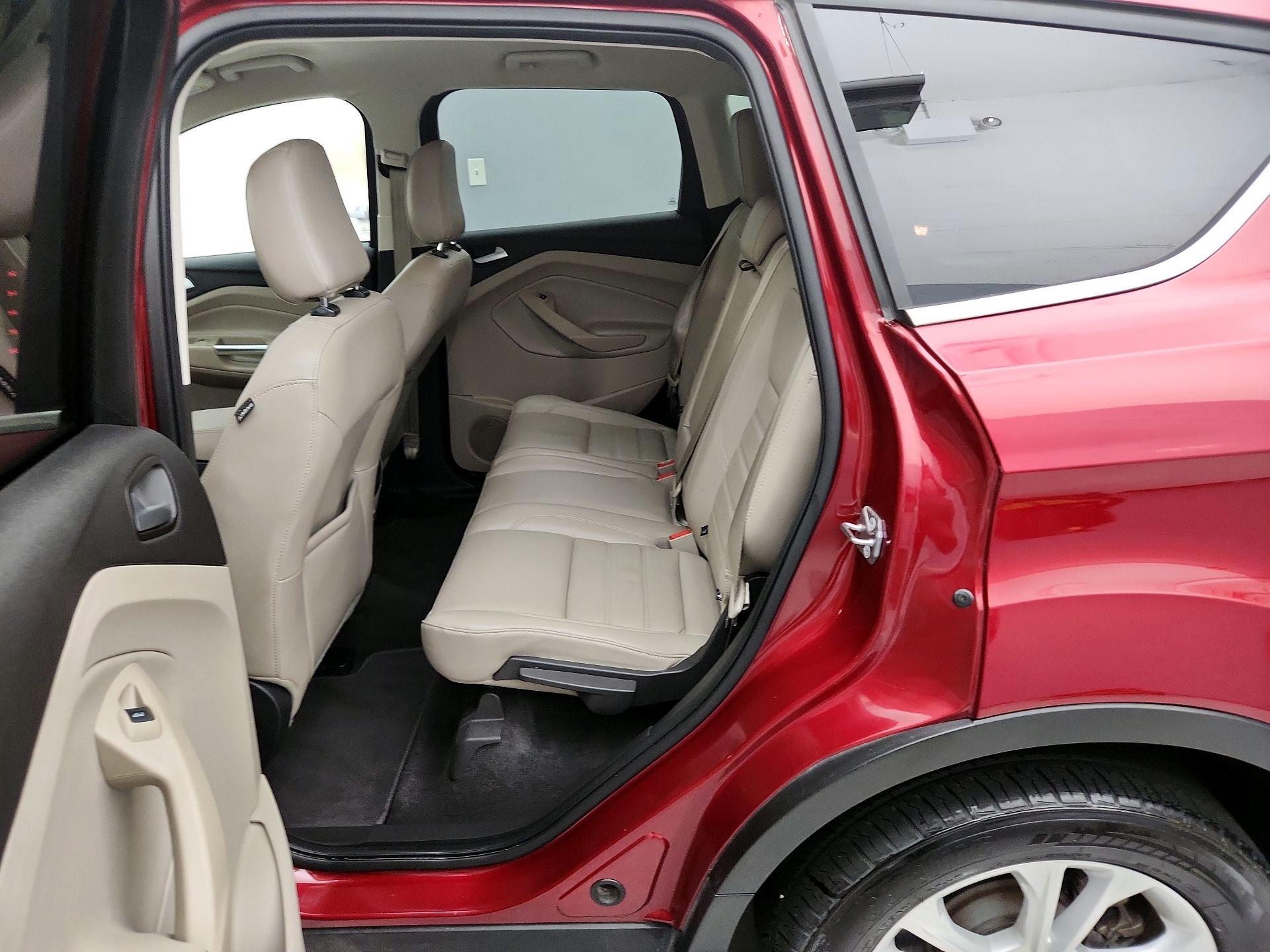 Thumbnail: 2018 Ford Escape - 19