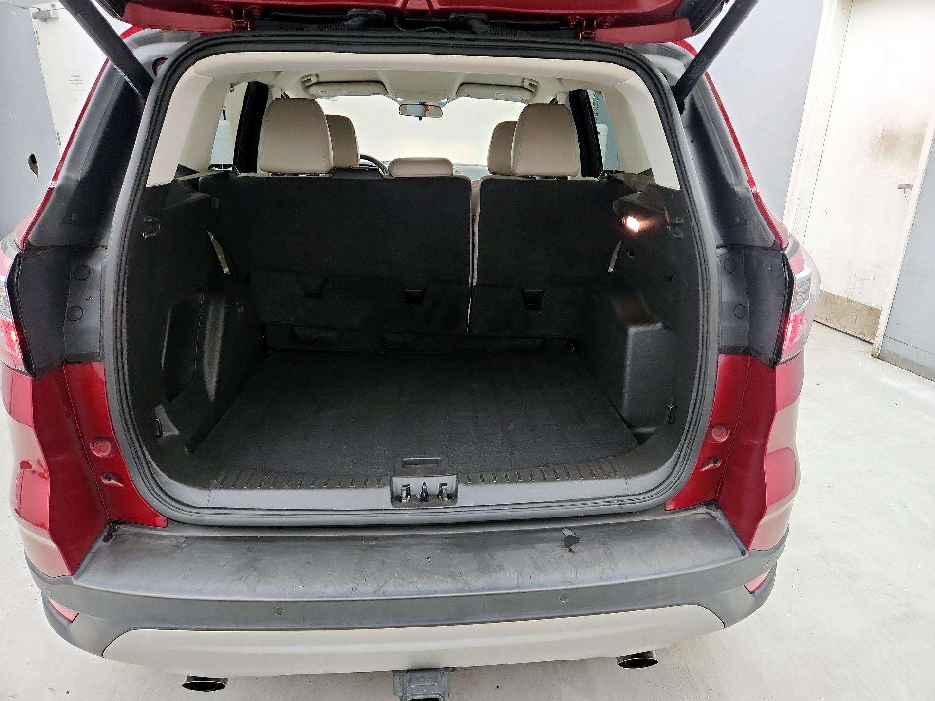 Thumbnail: 2018 Ford Escape - 20