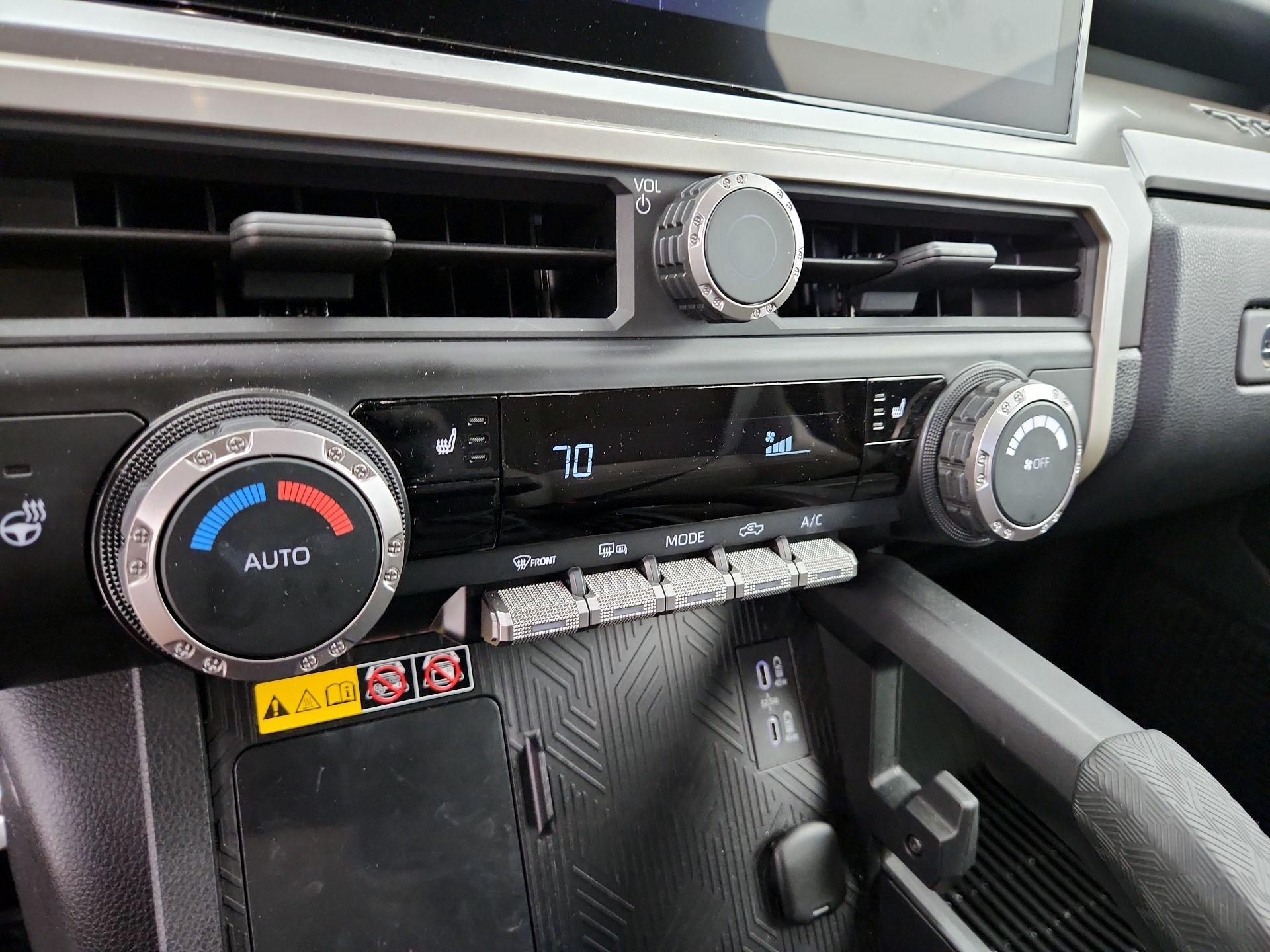 Thumbnail: 2024 Toyota Tacoma - 16