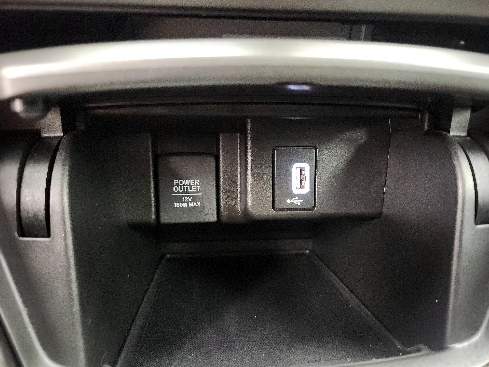 Thumbnail: 2019 Honda Accord - 18