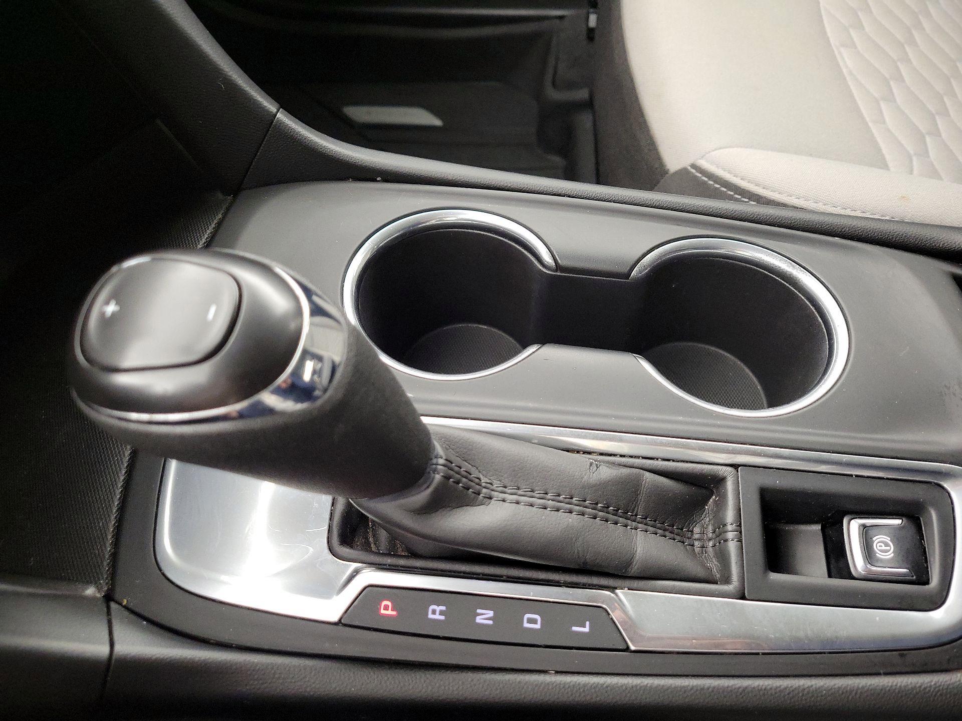 Thumbnail: 2019 Chevrolet Equinox - 17