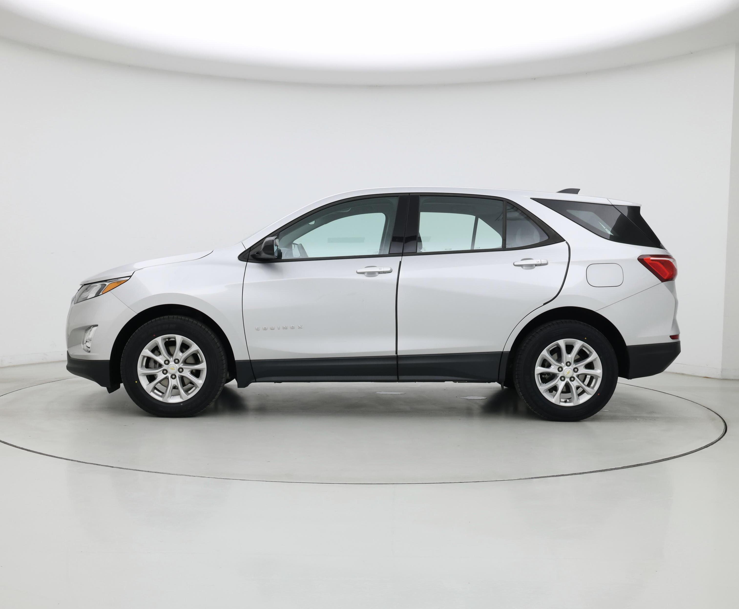 Thumbnail: 2019 Chevrolet Equinox - 3