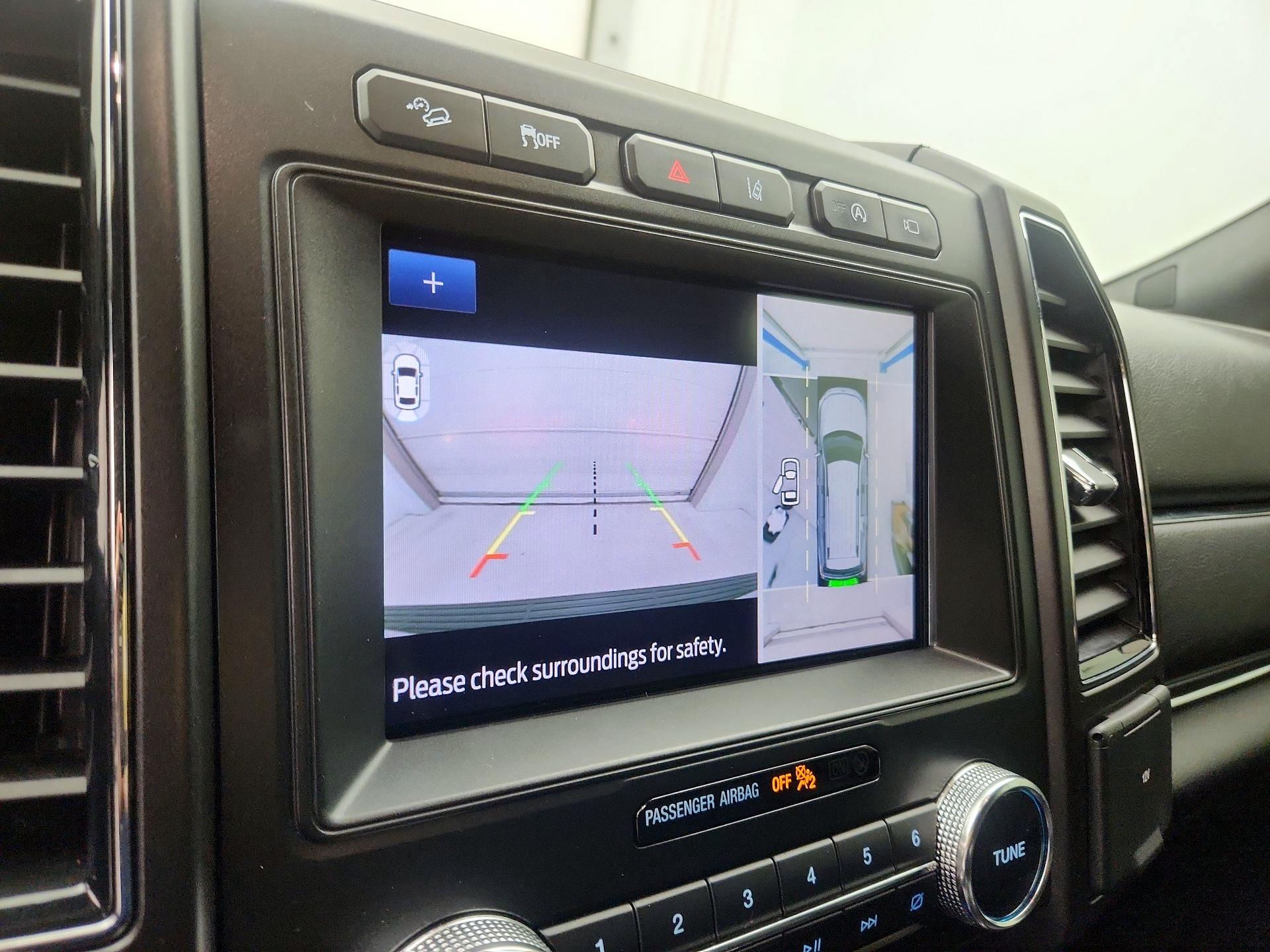 Thumbnail: 2020 Ford Expedition - 15